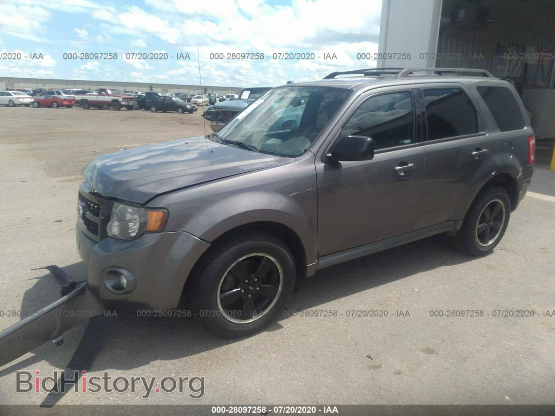 2011 FORD ESCAPE - VIN: 1FMCU9DG6BKA56590 - Фото 2