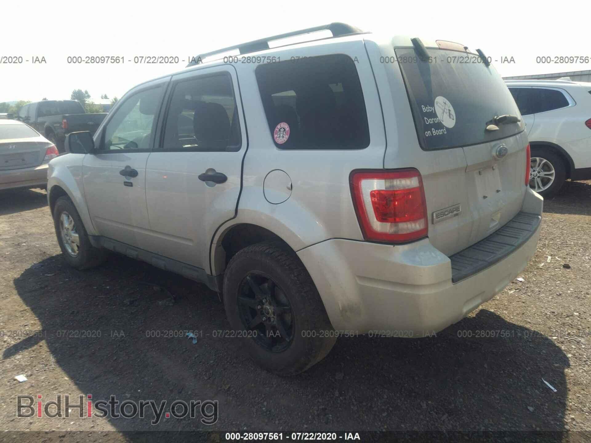2012 FORD ESCAPE - VIN: 1FMCU9D75CKB32429 - Фото 3