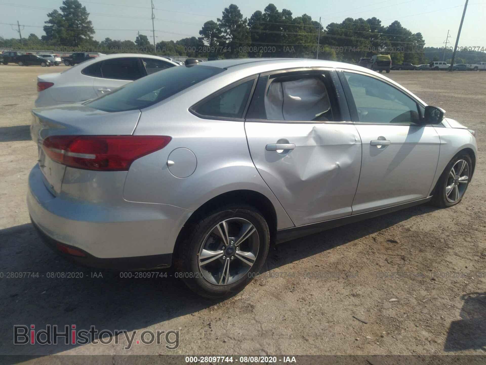 2017 FORD FOCUS - VIN: 1FADP3FE6HL214251 - Фото 4