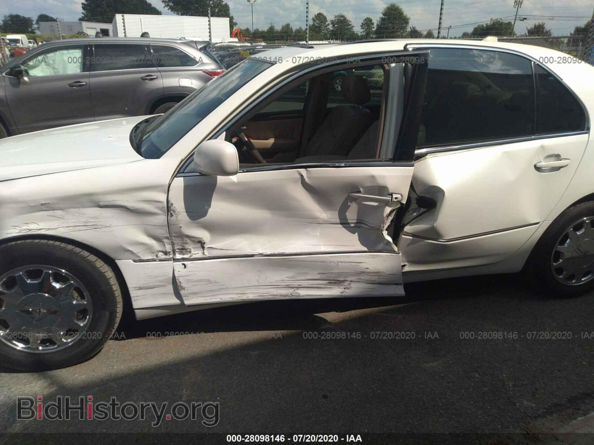 2001 LEXUS LS 430 - VIN: JTHBN30F010021365 - Photo 6
