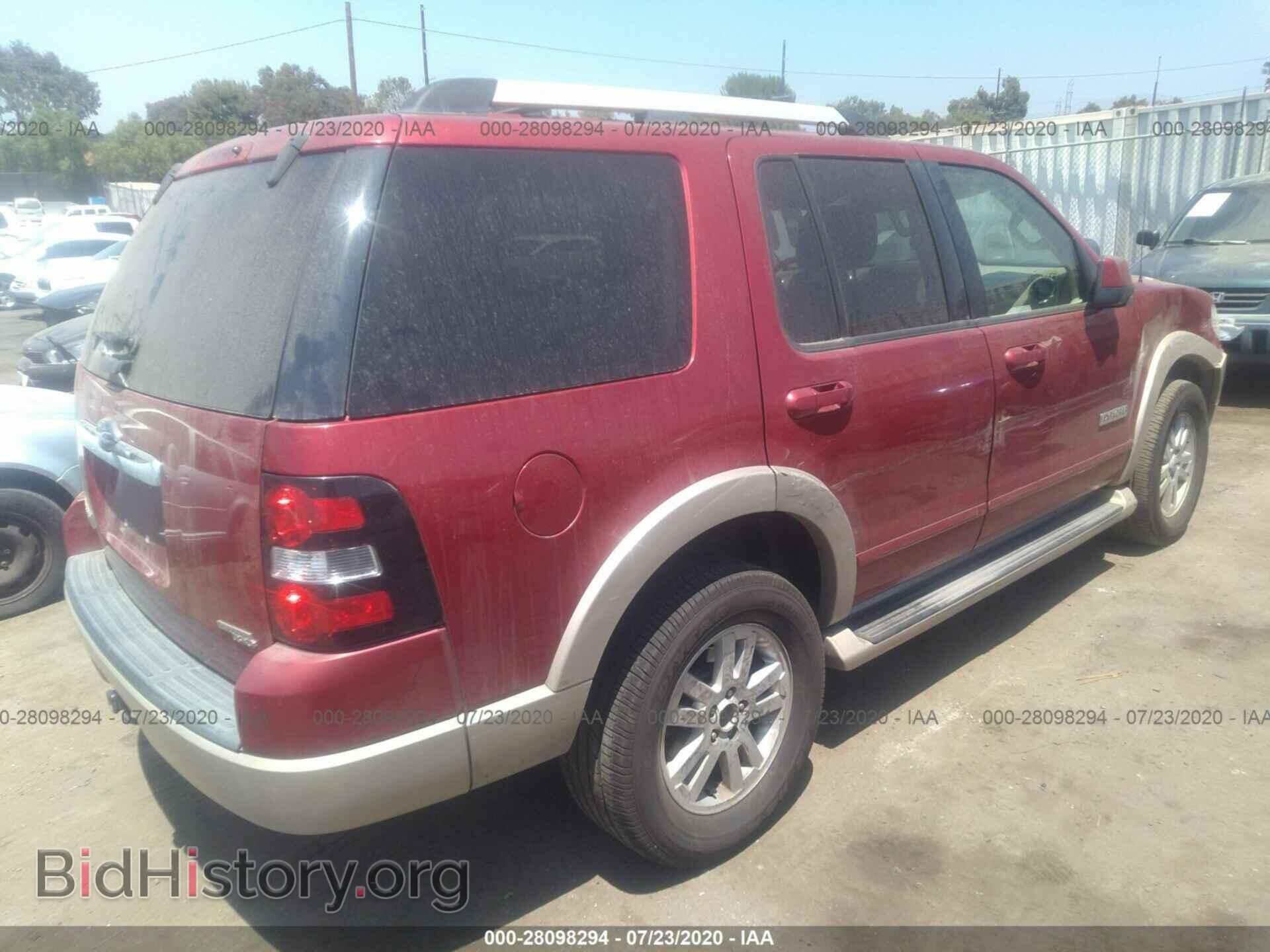 2006 FORD EXPLORER - VIN: 1FMEU64EX6UB36099 - Фото 4