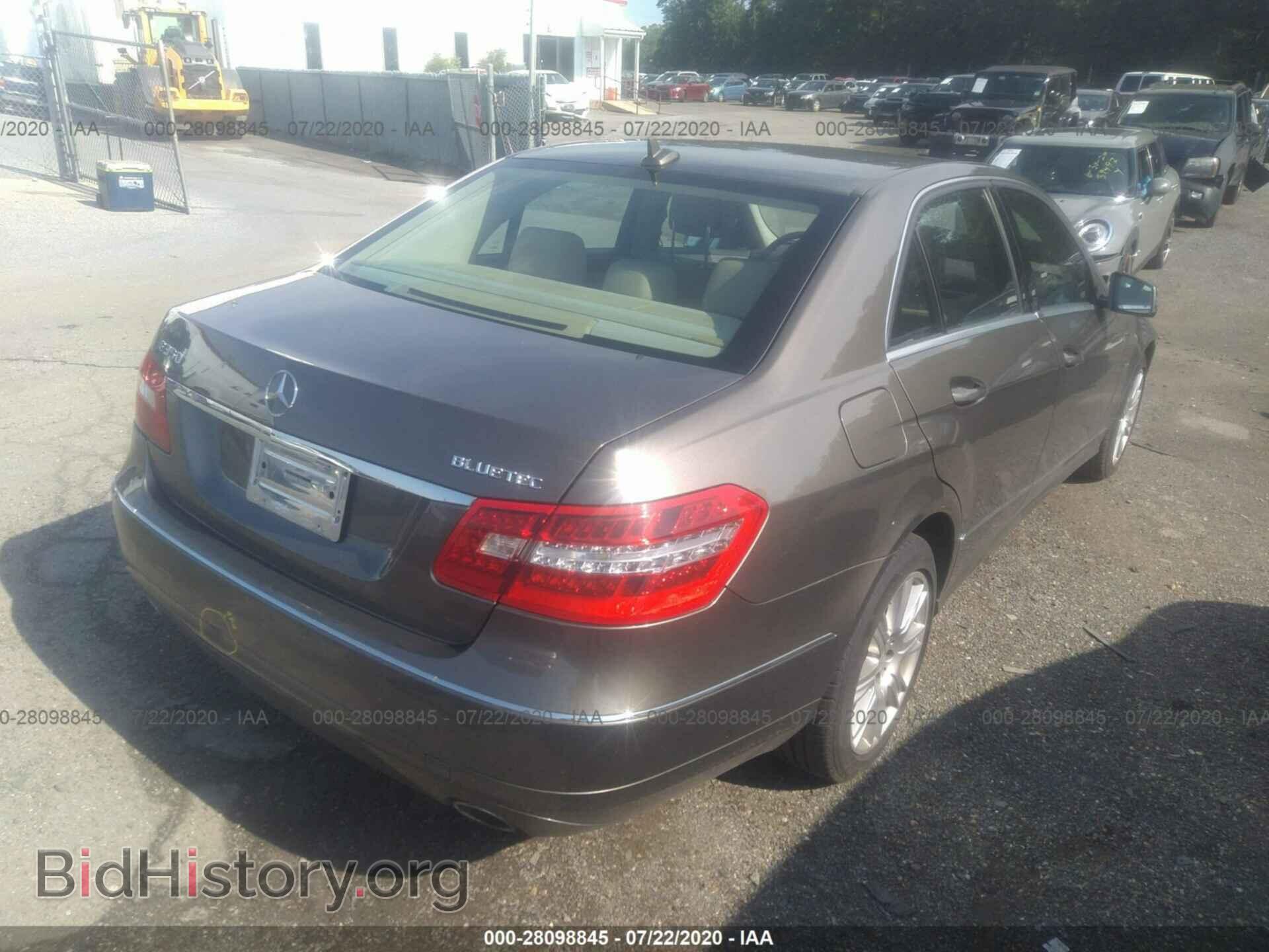2012 MERCEDES-BENZ E-CLASS - VIN: WDDHF2EBXCA518466 - Фото 4