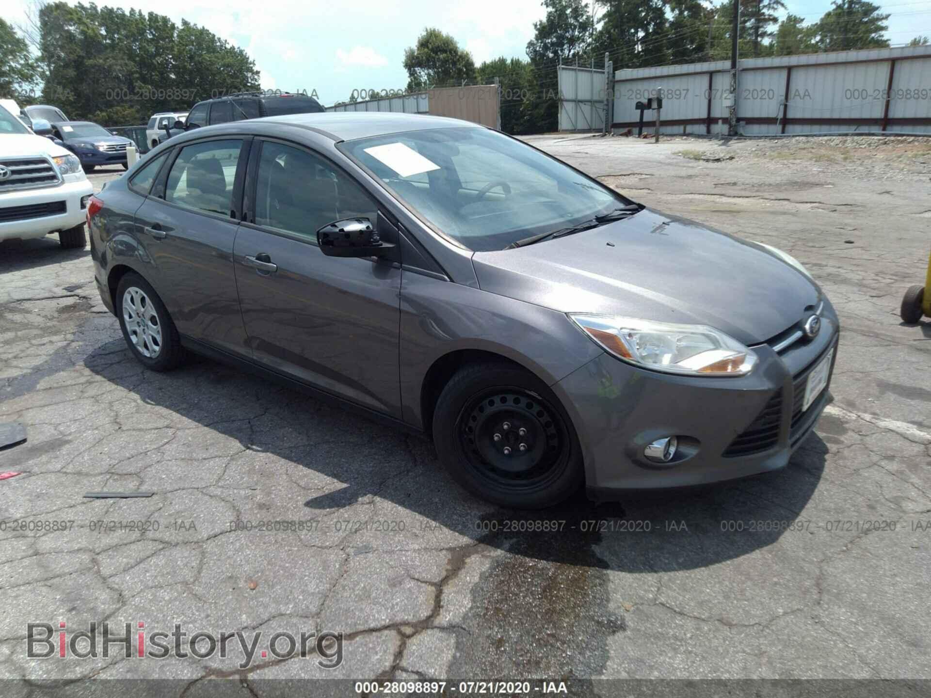 Photo 1FAHP3F29CL456337 - FORD FOCUS 2012