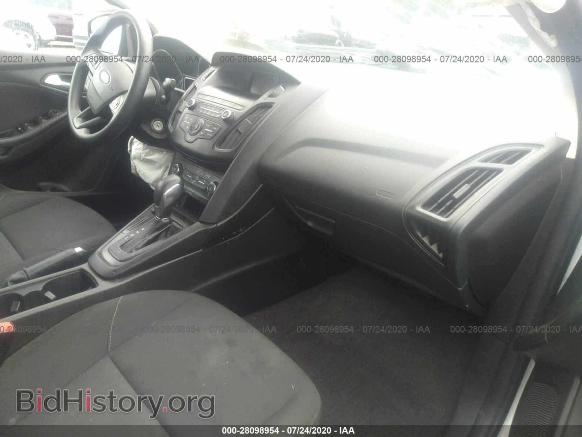2018 FORD FOCUS - VIN: 1FADP3F24JL288604 - Фото 5