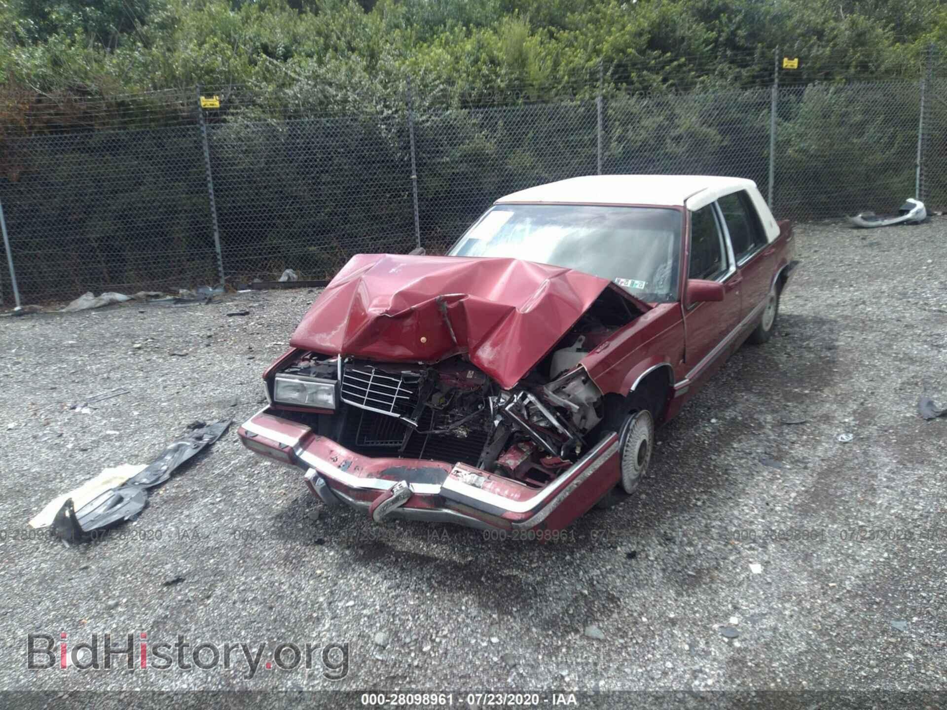 1993 CADILLAC DEVILLE - VIN: 1G6CD53BXP4279863 - Photo 2