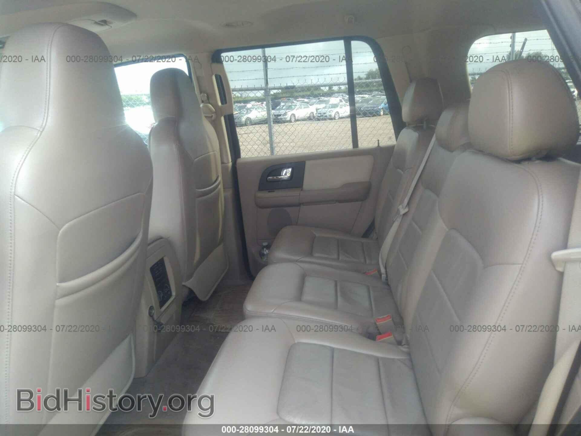 2005 FORD EXPEDITION - VIN: 1FMPU16595LA64762 - Фото 8