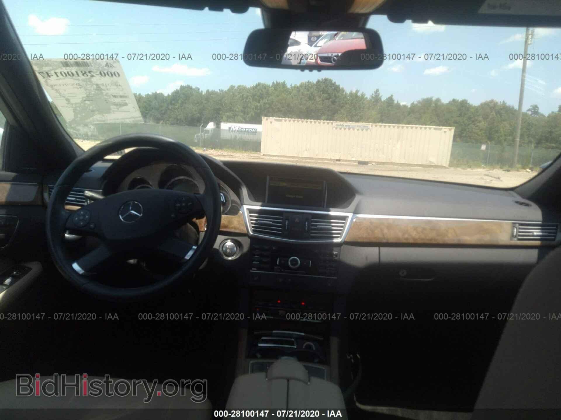 2011 MERCEDES-BENZ E-CLASS - VIN: WDDHF5GB2BA395212 - Фото 5