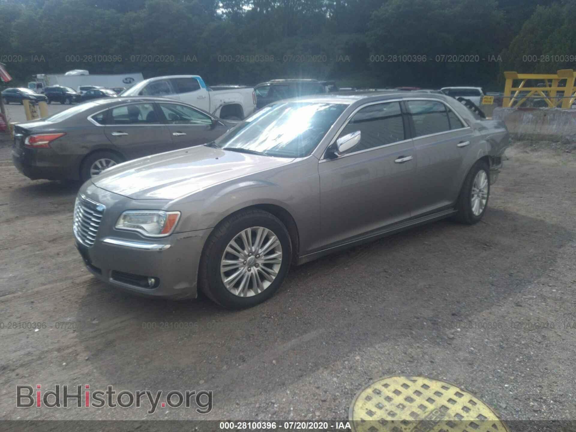 2014 CHRYSLER 300C - VIN: 2C3CCAKG6EH297271 - Фото 2
