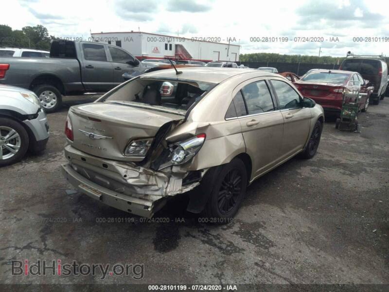2010 Chrysler SEBRING (VIN 1C3CC5FB6AN148317) — фото 4 из 11