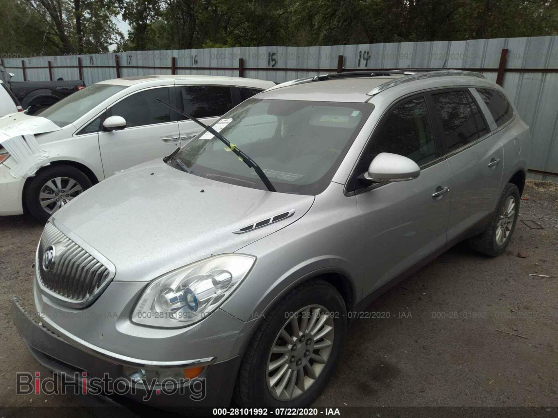 2011 BUICK ENCLAVE - VIN: 5GAKVBED2BJ369913 - Фото 2