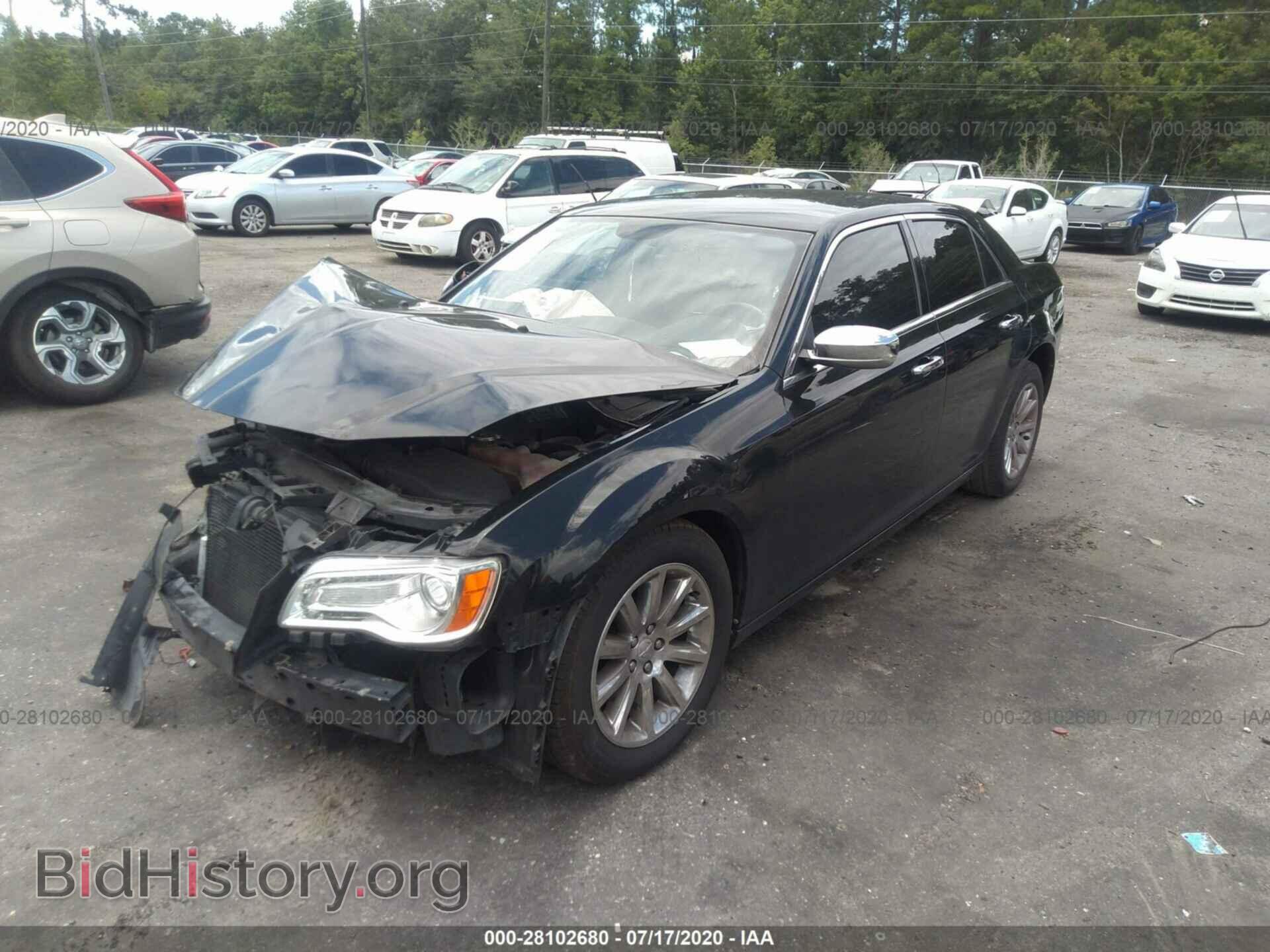 2013 CHRYSLER 300 - VIN: 2C3CCAET5DH657363 - Photo 2