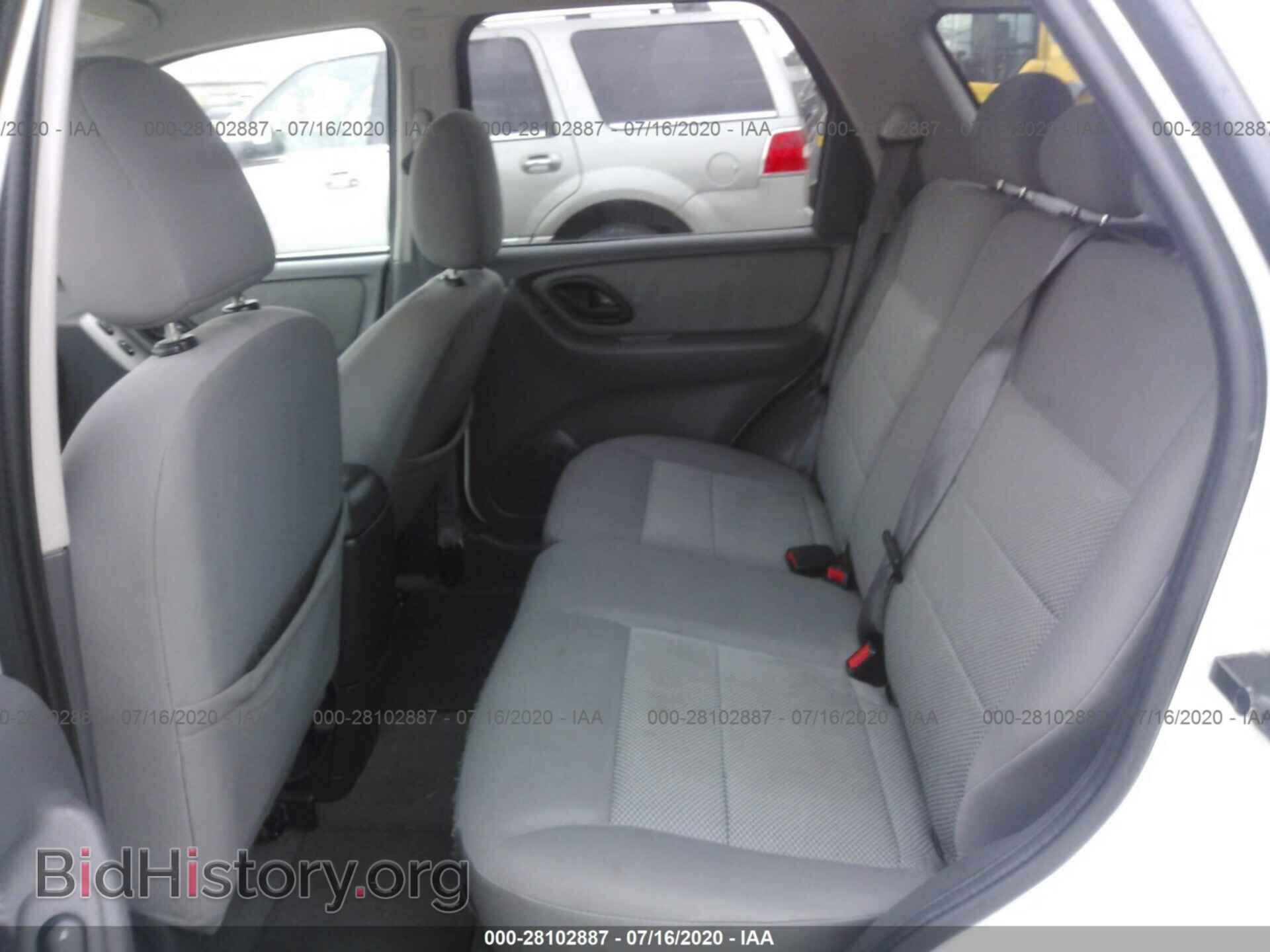 2006 FORD ESCAPE - VIN: 1FMCU95H46KD19768 - Фото 8