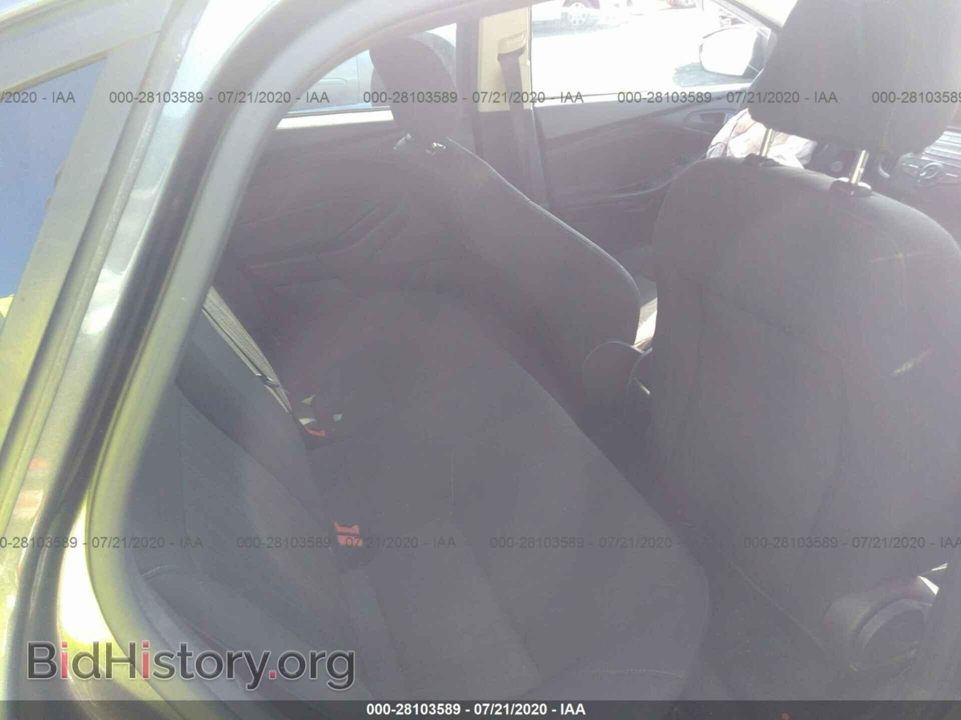 2016 FORD FOCUS - VIN: 1FADP3E27GL355643 - Фото 8