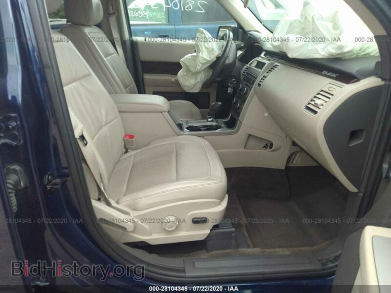 2011 Ford FLEX (VIN 2FMGK5CC2BBD29677) — photo 5 of 12