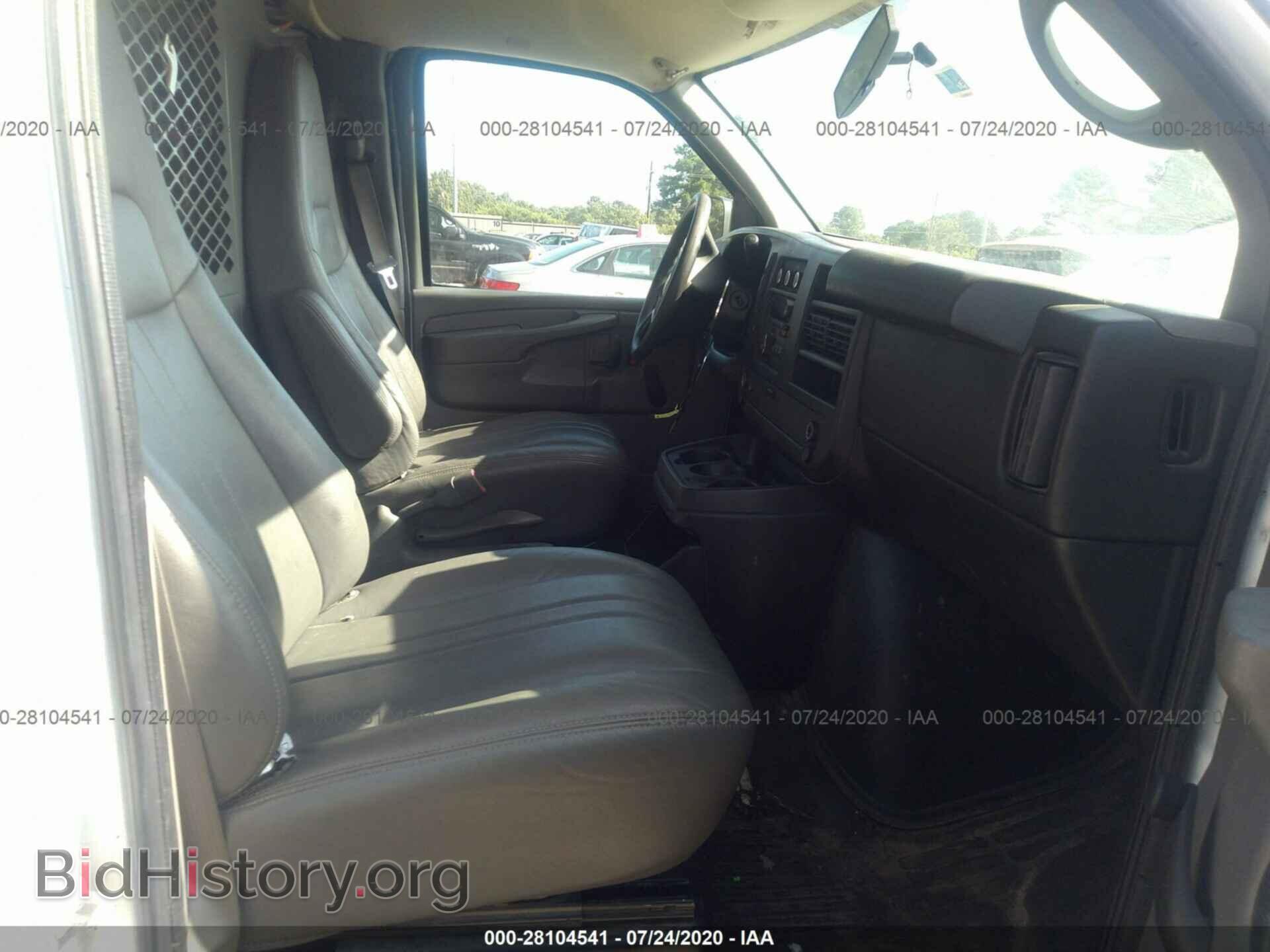 2013 CHEVROLET EXPRESS CARGO VAN - VIN: 1GCSGAFX1D1175615 - Фото 5