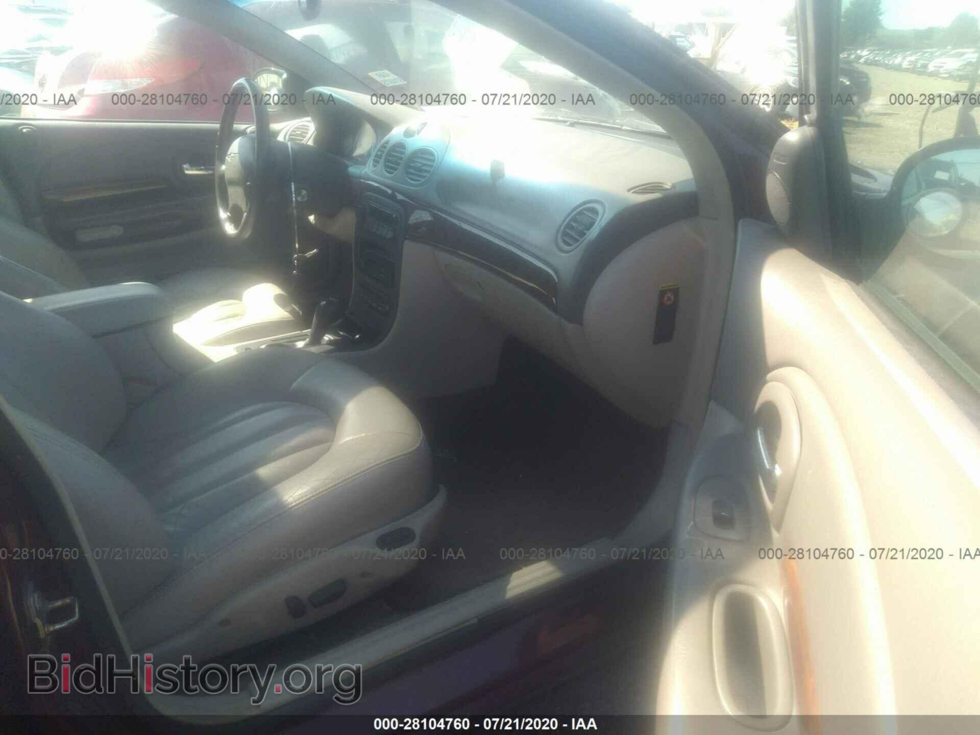 2002 CHRYSLER 300M - VIN: 2C3AE66G62H173070 - Фото 5