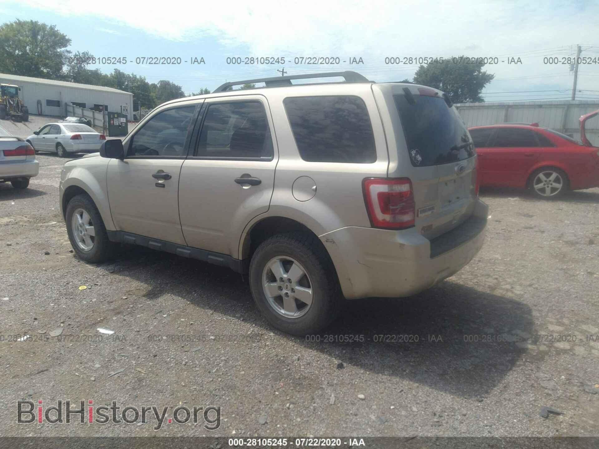 2012 FORD ESCAPE - VIN: 1FMCU0D74CKB57575 - Photo 3