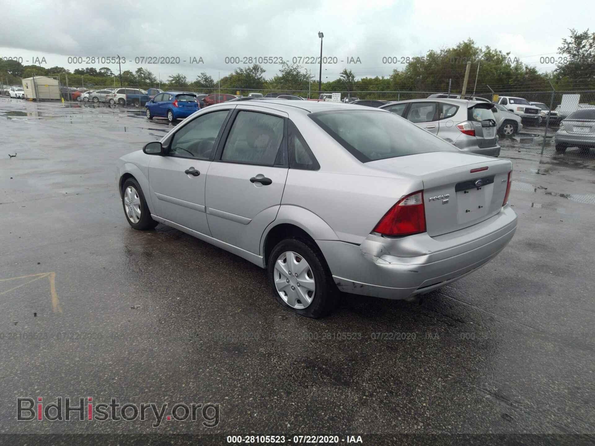 2006 FORD FOCUS - VIN: 1FAFP34NX6W100762 - Фото 3