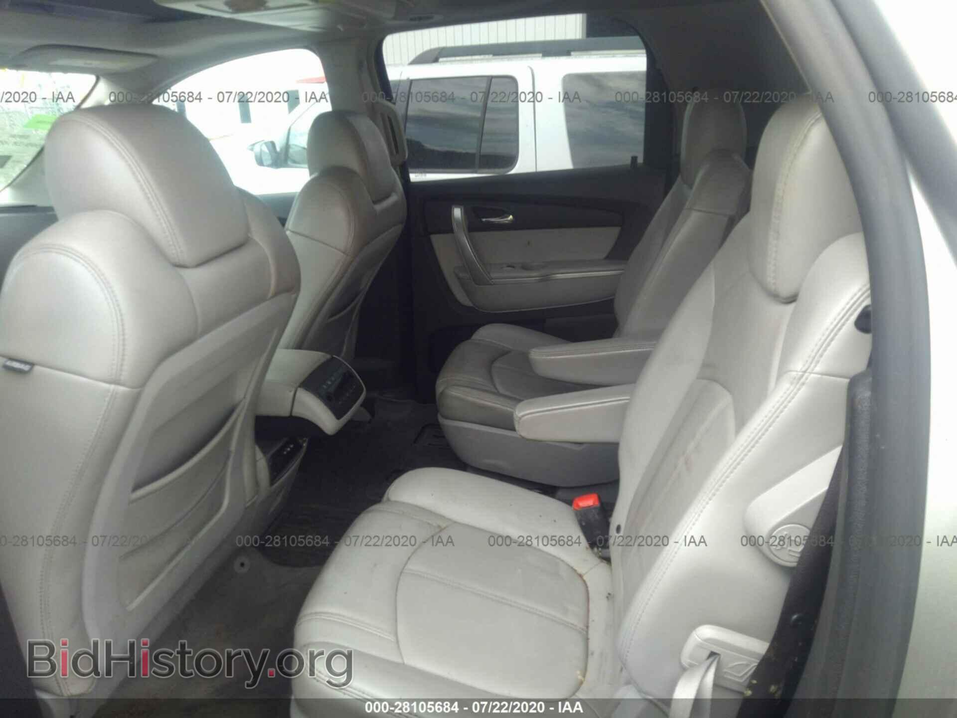 2008 GMC ACADIA - VIN: 1GKEV33738J218672 - Фото 8