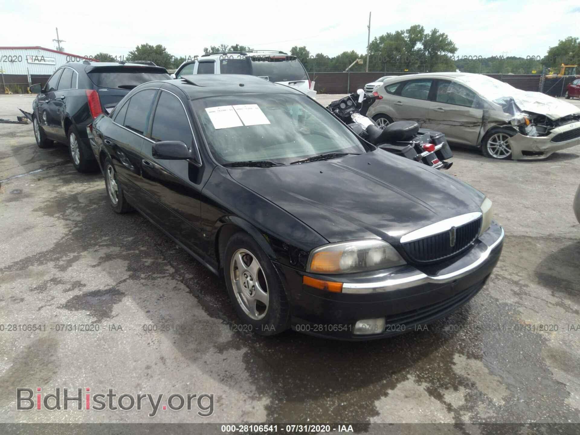 Фотография 1LNHM87A6YY931812 - LINCOLN LS 2000