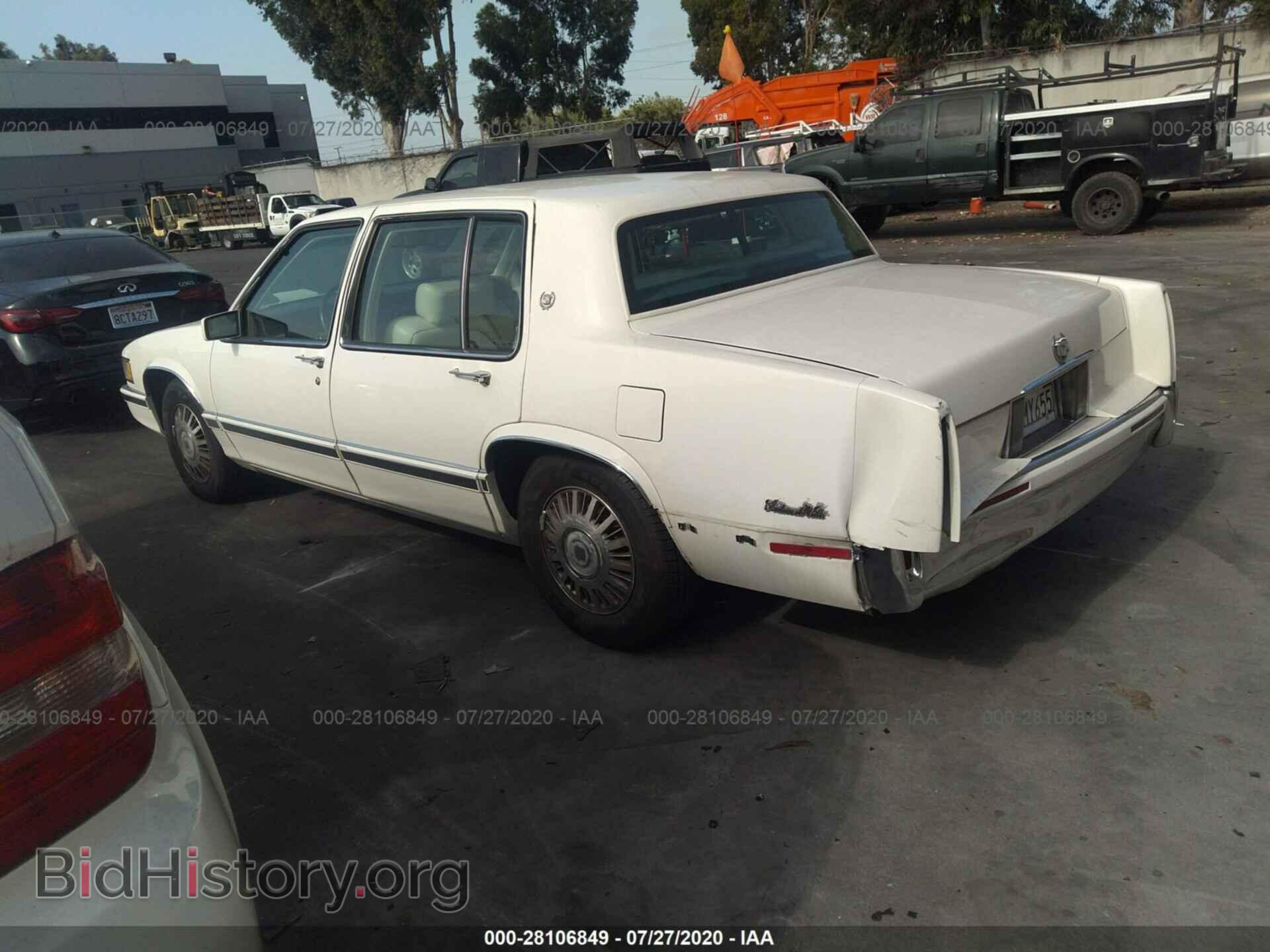 1992 CADILLAC DEVILLE - VIN: 1G6CD53B4N4268970 - Photo 3