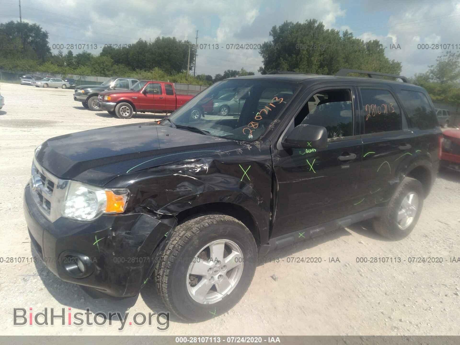 2011 FORD ESCAPE - VIN: 1FMCU0D72BKB36478 - Фото 2