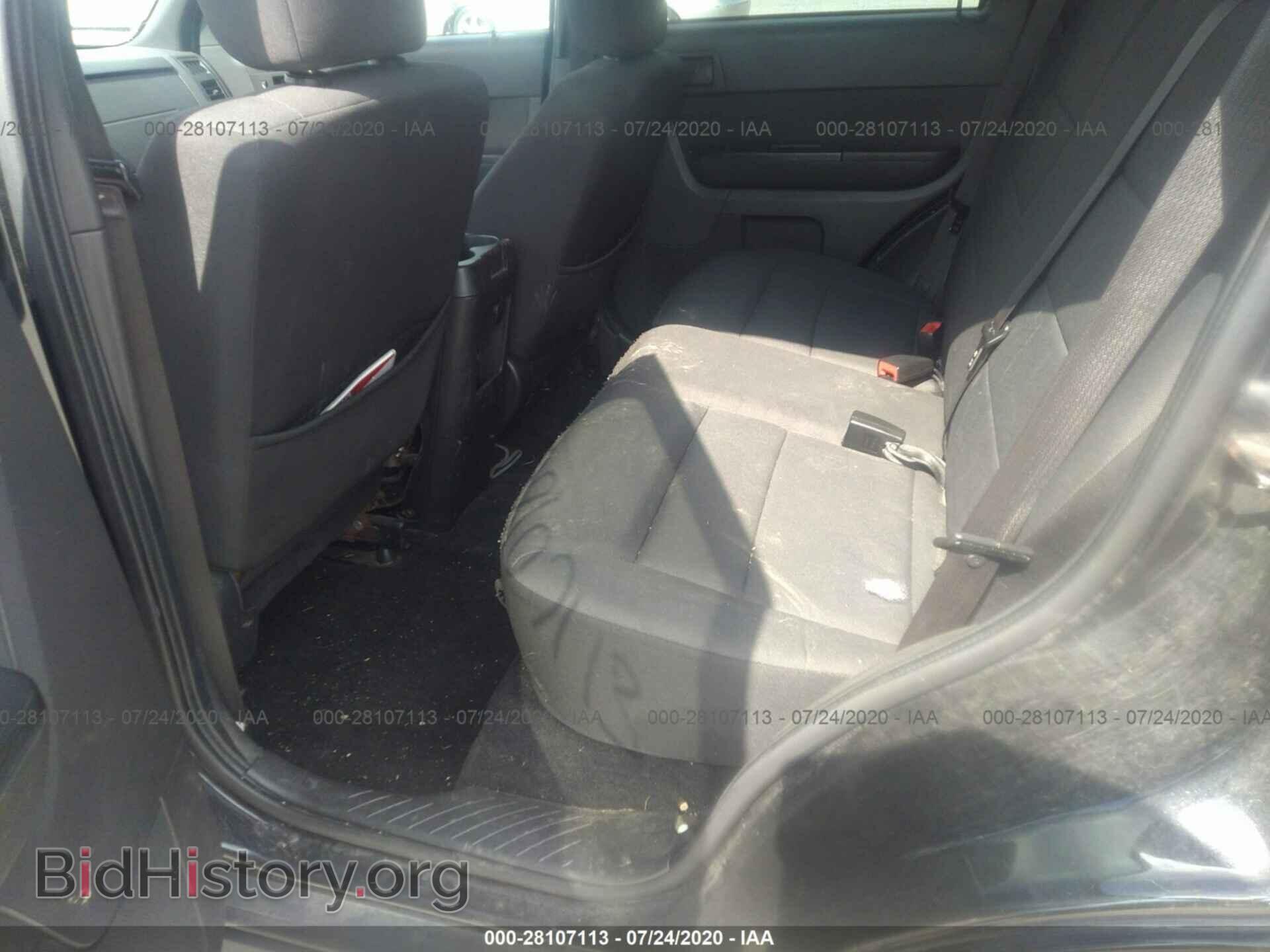 2011 FORD ESCAPE - VIN: 1FMCU0D72BKB36478 - Фото 8