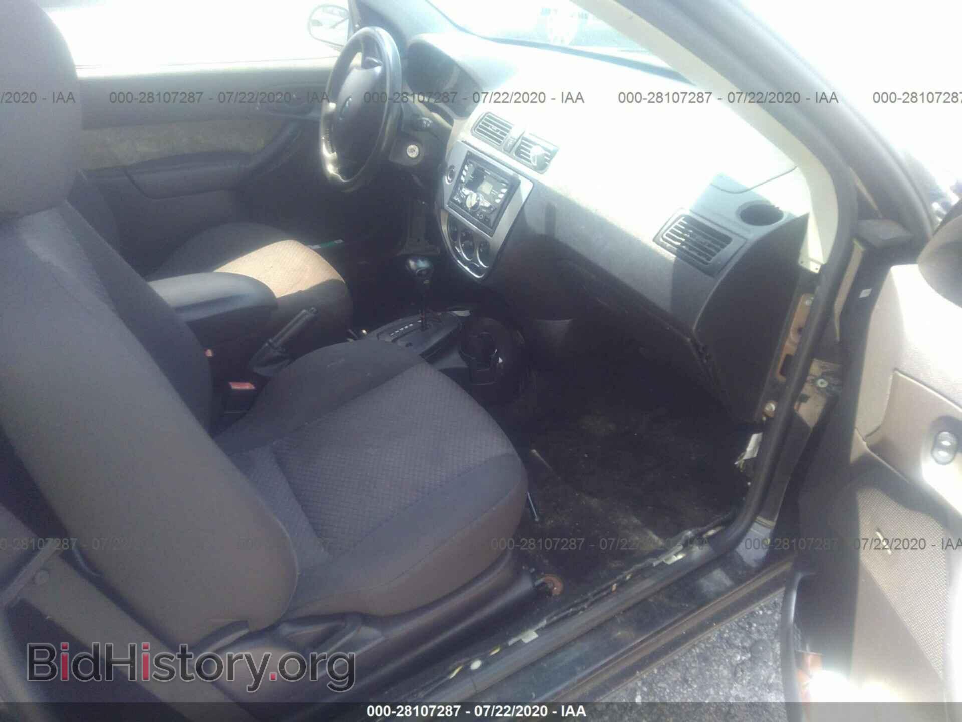 2007 FORD FOCUS - VIN: 1FAFP31N47W218716 - Photo 5