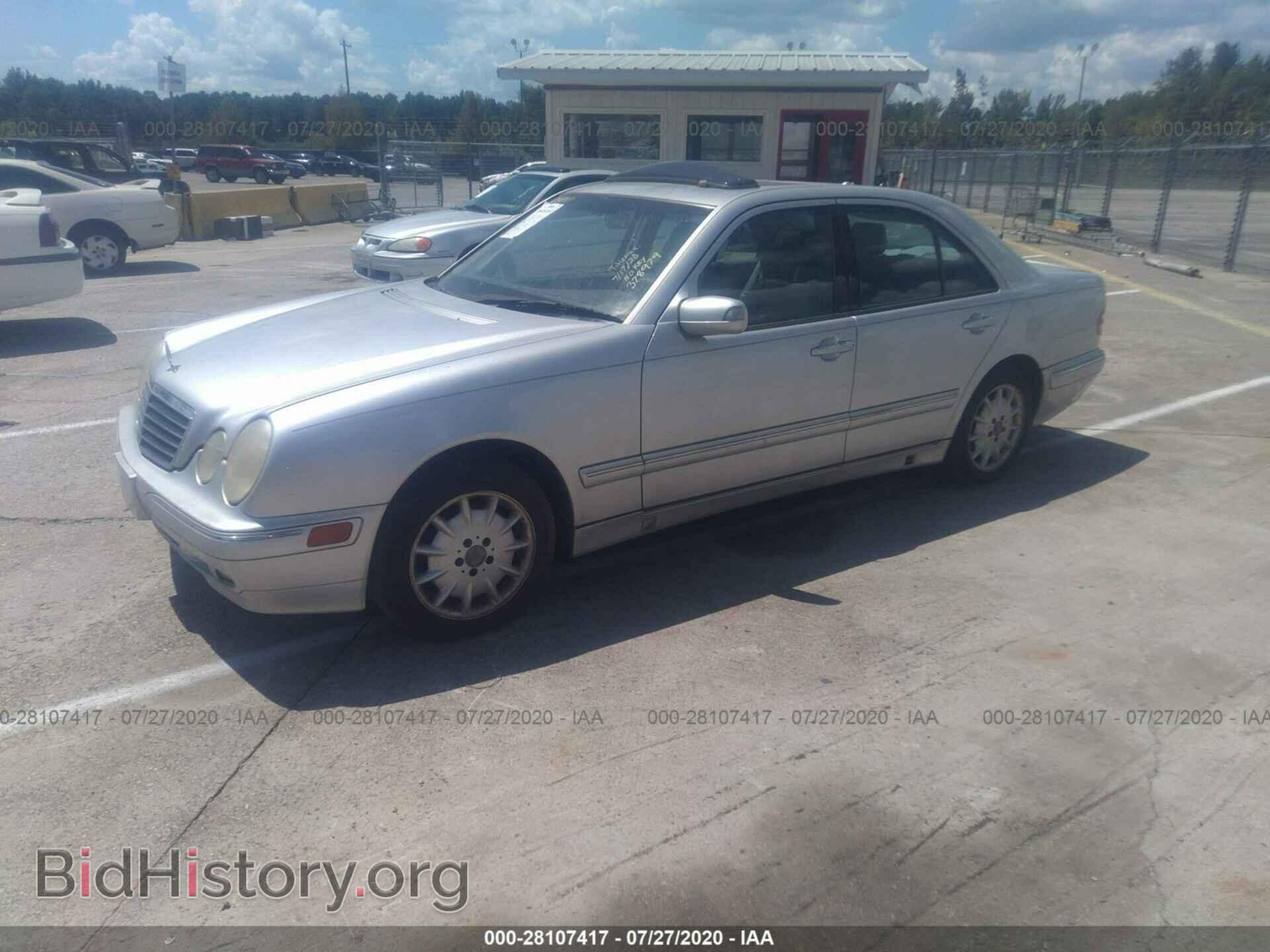 2001 MERCEDES-BENZ E-CLASS - VIN: WDBJF65J61B378979 - Фото 2