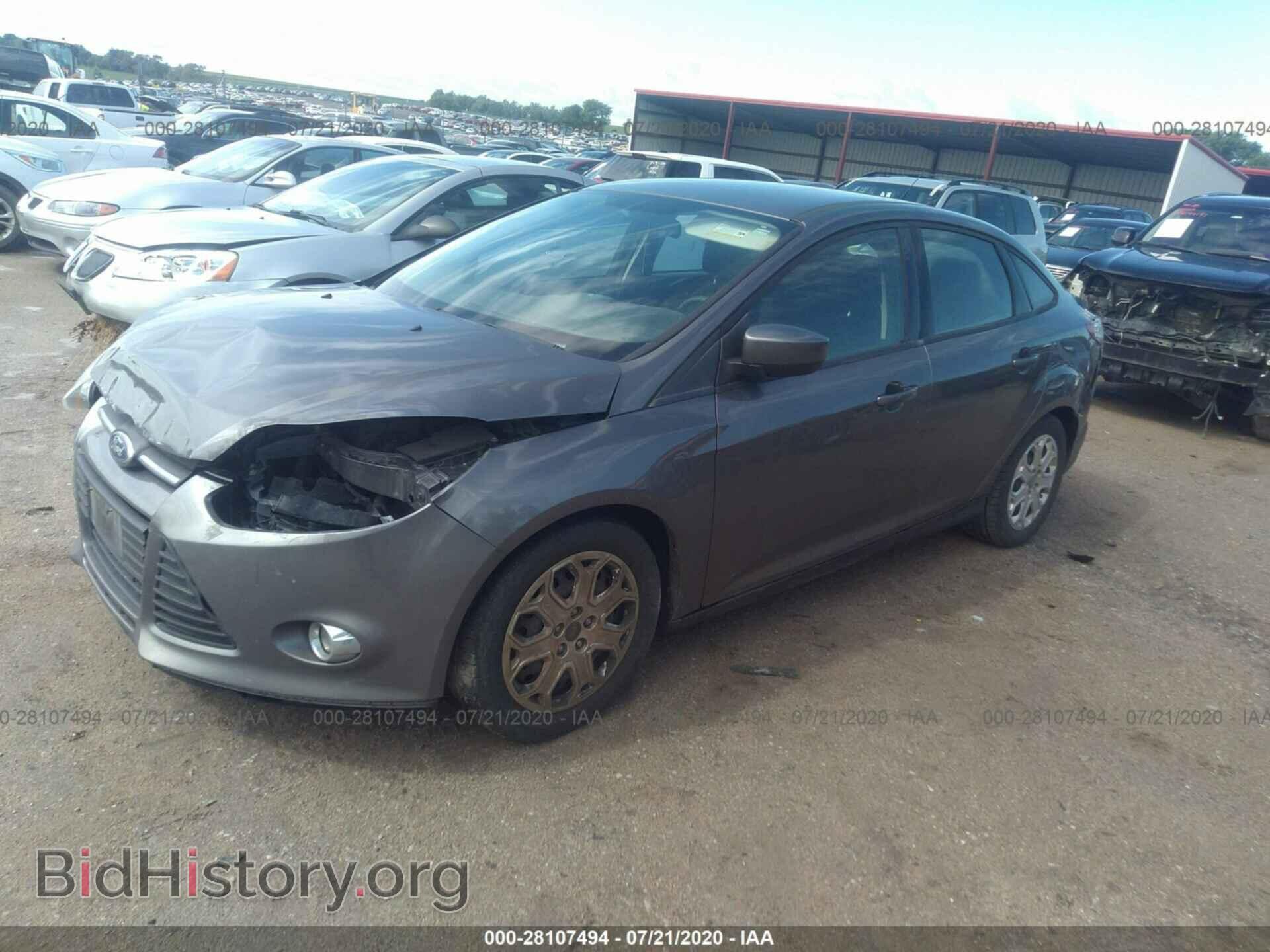 2012 FORD FOCUS - VIN: 1FAHP3F28CL217586 - Photo 2