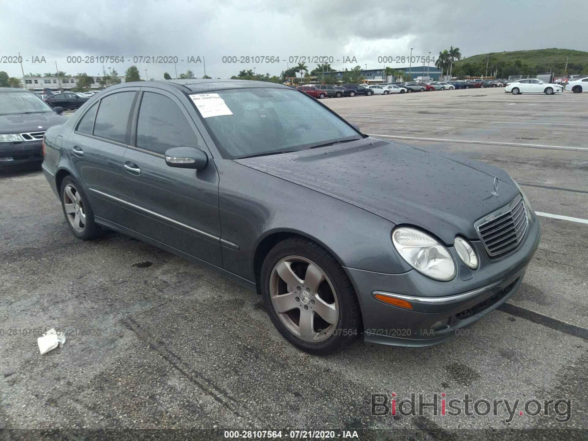 Photo WDBUF56J26A910571 - MERCEDES-BENZ E 2006