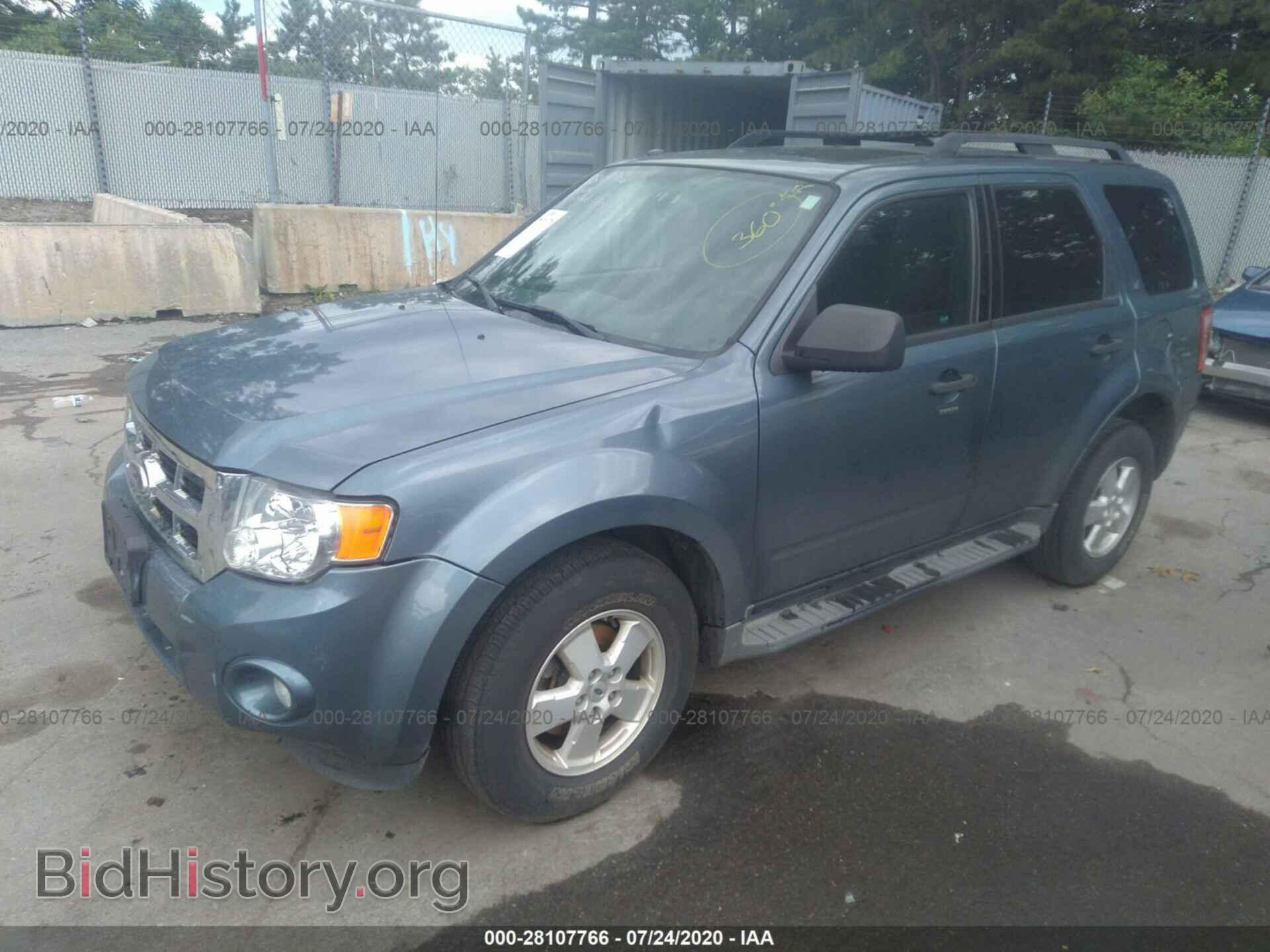 2011 FORD ESCAPE - VIN: 1FMCU9DG4BKC35386 - Фото 2