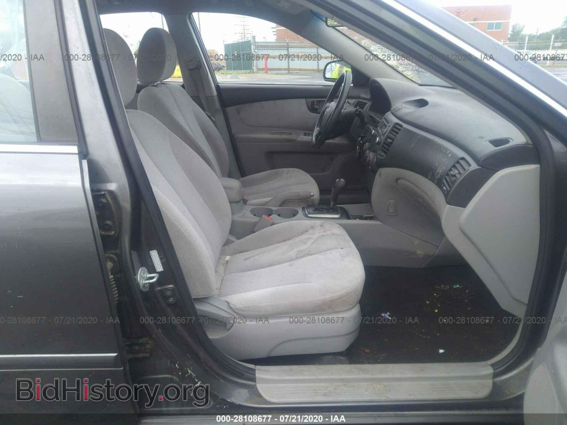 2008 KIA OPTIMA - VIN: KNAGE123785257357 - Фото 5