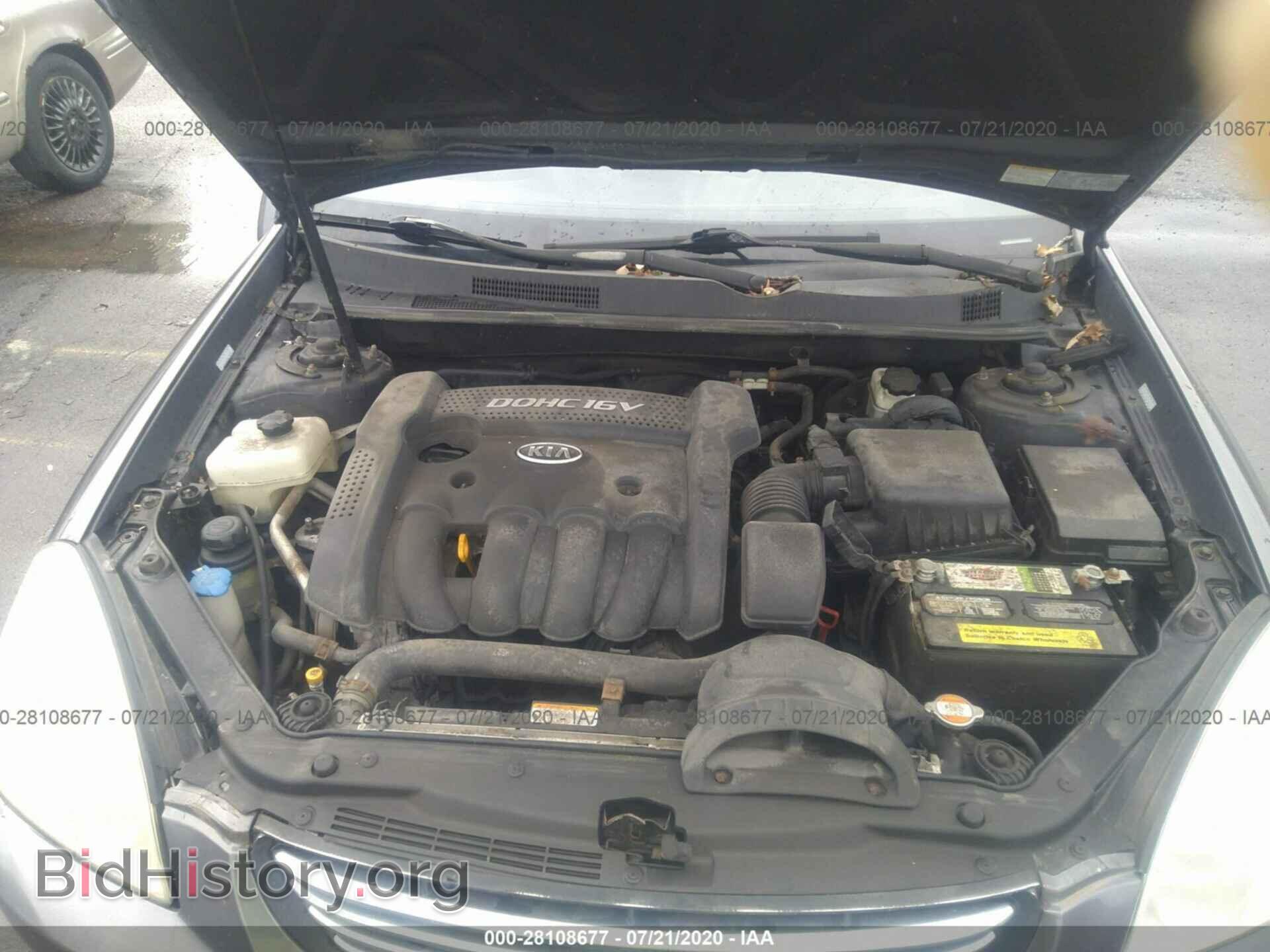 2008 KIA OPTIMA - VIN: KNAGE123785257357 - Фото 10