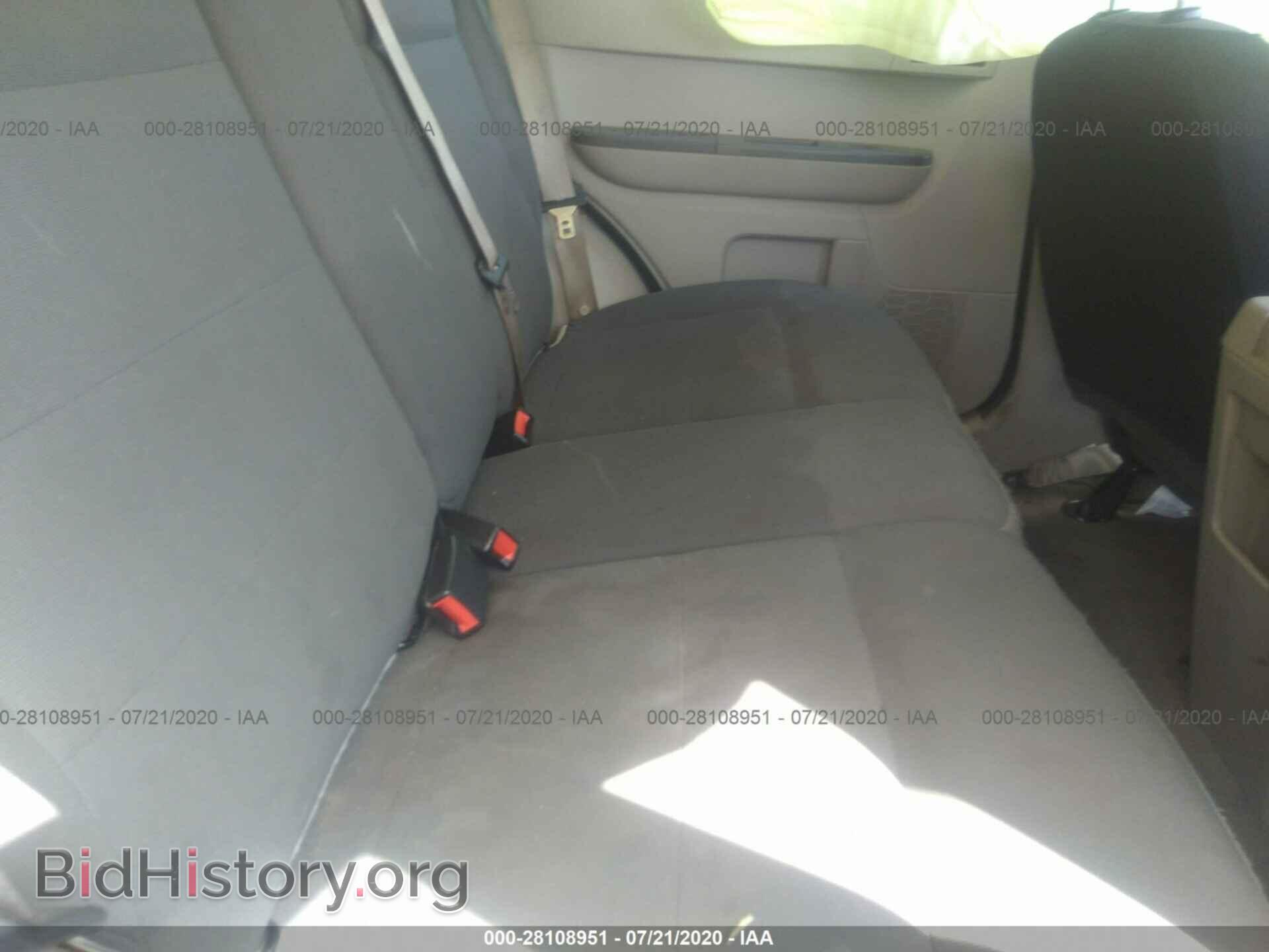 2008 FORD ESCAPE - VIN: 1FMCU02Z58KD76055 - Photo 8