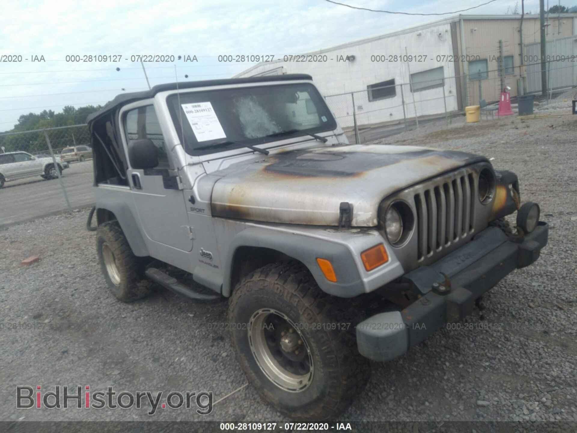 Photo 1J4FA49S46P745170 - JEEP WRANGLER 2006
