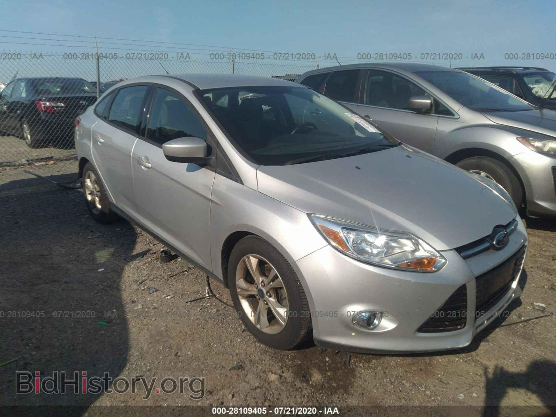 Photo 1FAHP3F2XCL465046 - FORD FOCUS 2012