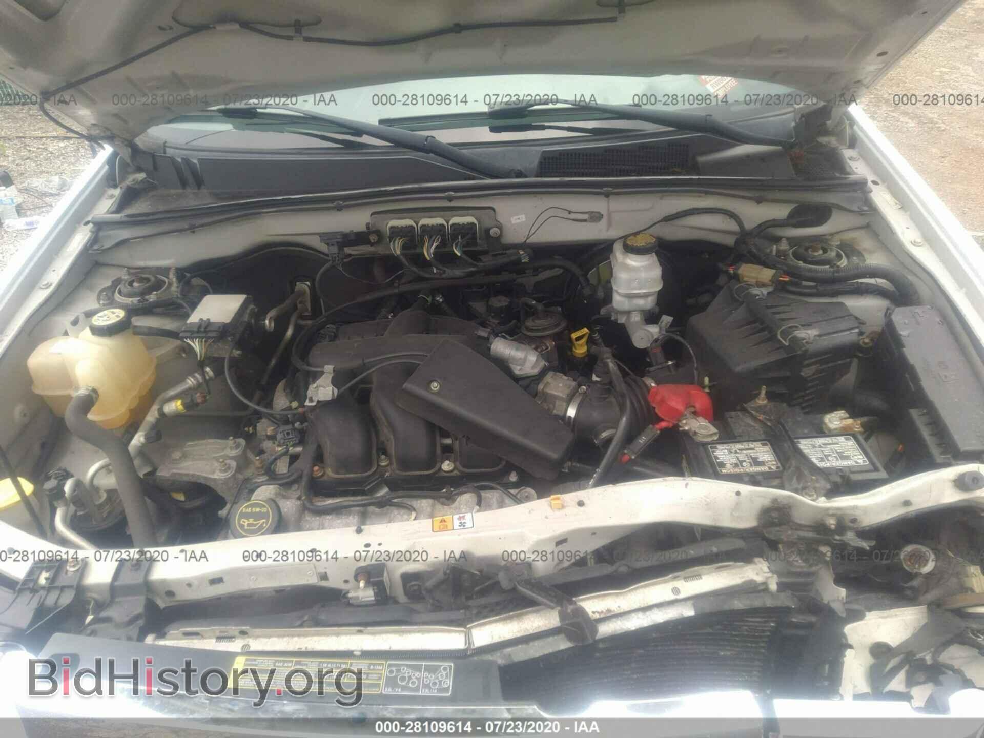 2008 FORD ESCAPE - VIN: 1FMCU04108KB85389 - Photo 10