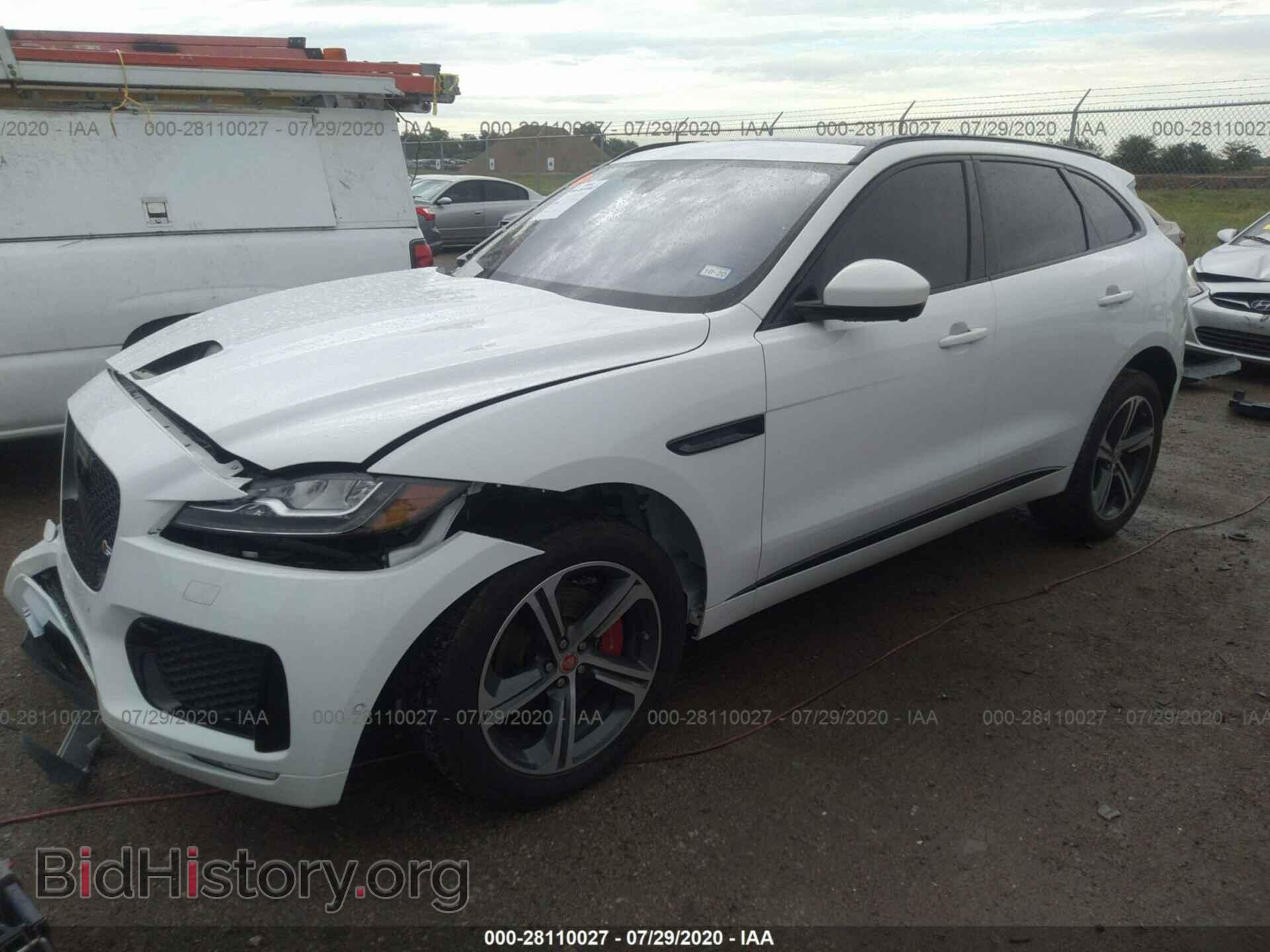 2017 JAGUAR F-PACE - VIN: SADCM2BVXHA079435 - Фото 2