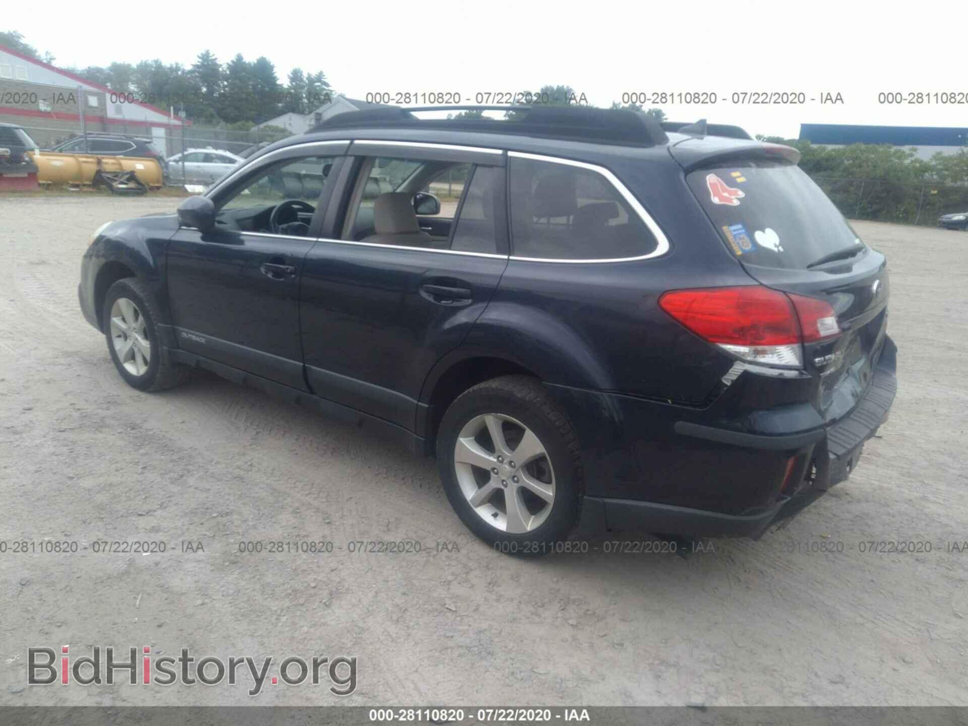 2014 SUBARU OUTBACK - VIN: 4S4BRBLC6E3204366 - Фото 3