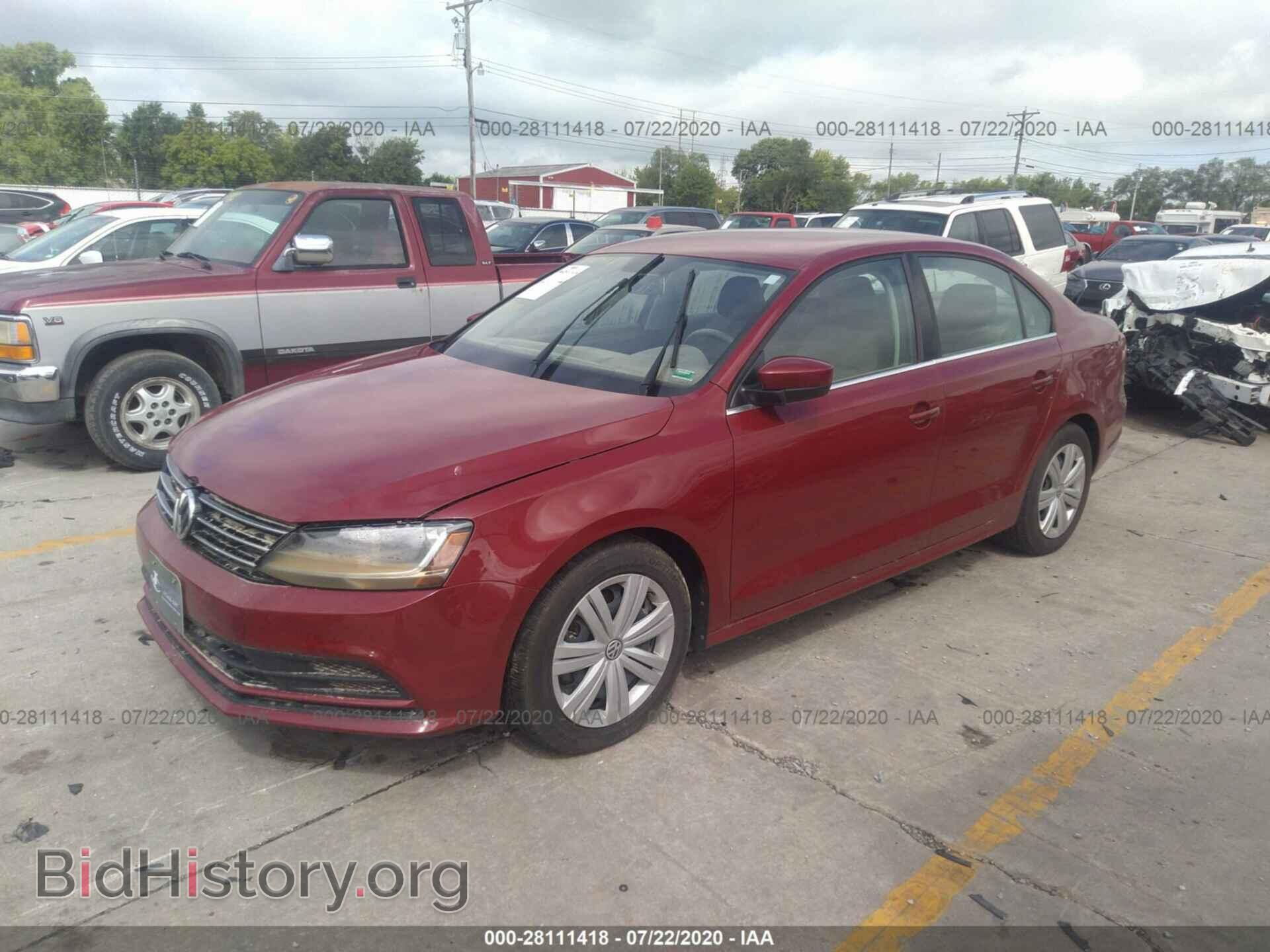 2017 VOLKSWAGEN JETTA - VIN: 3VW2B7AJ0HM293200 - Фото 2