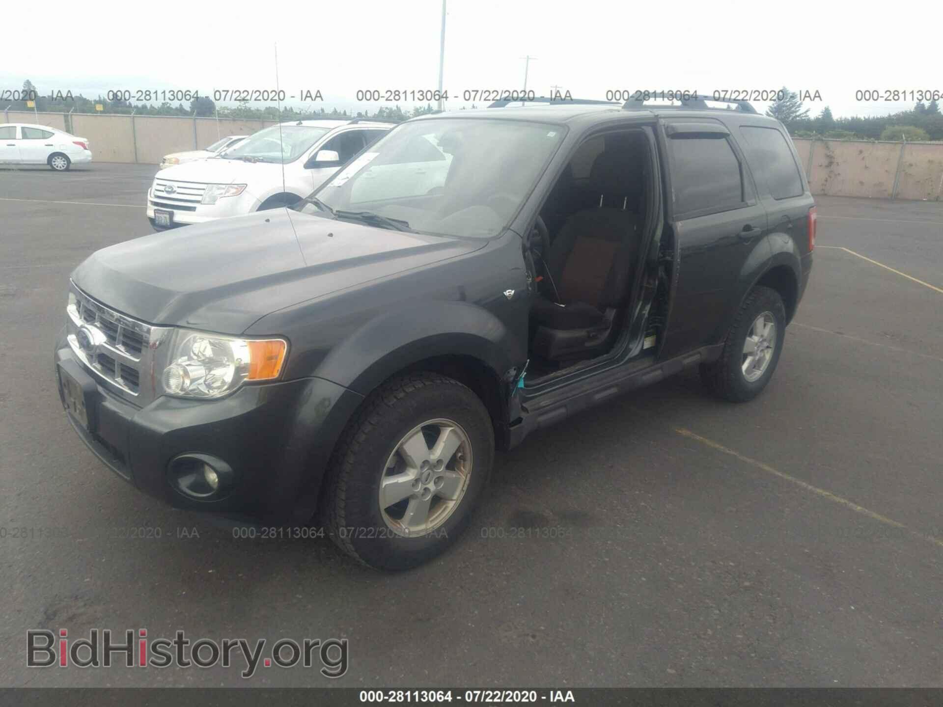 2008 FORD ESCAPE - VIN: 1FMCU93118KB69109 - Фото 2