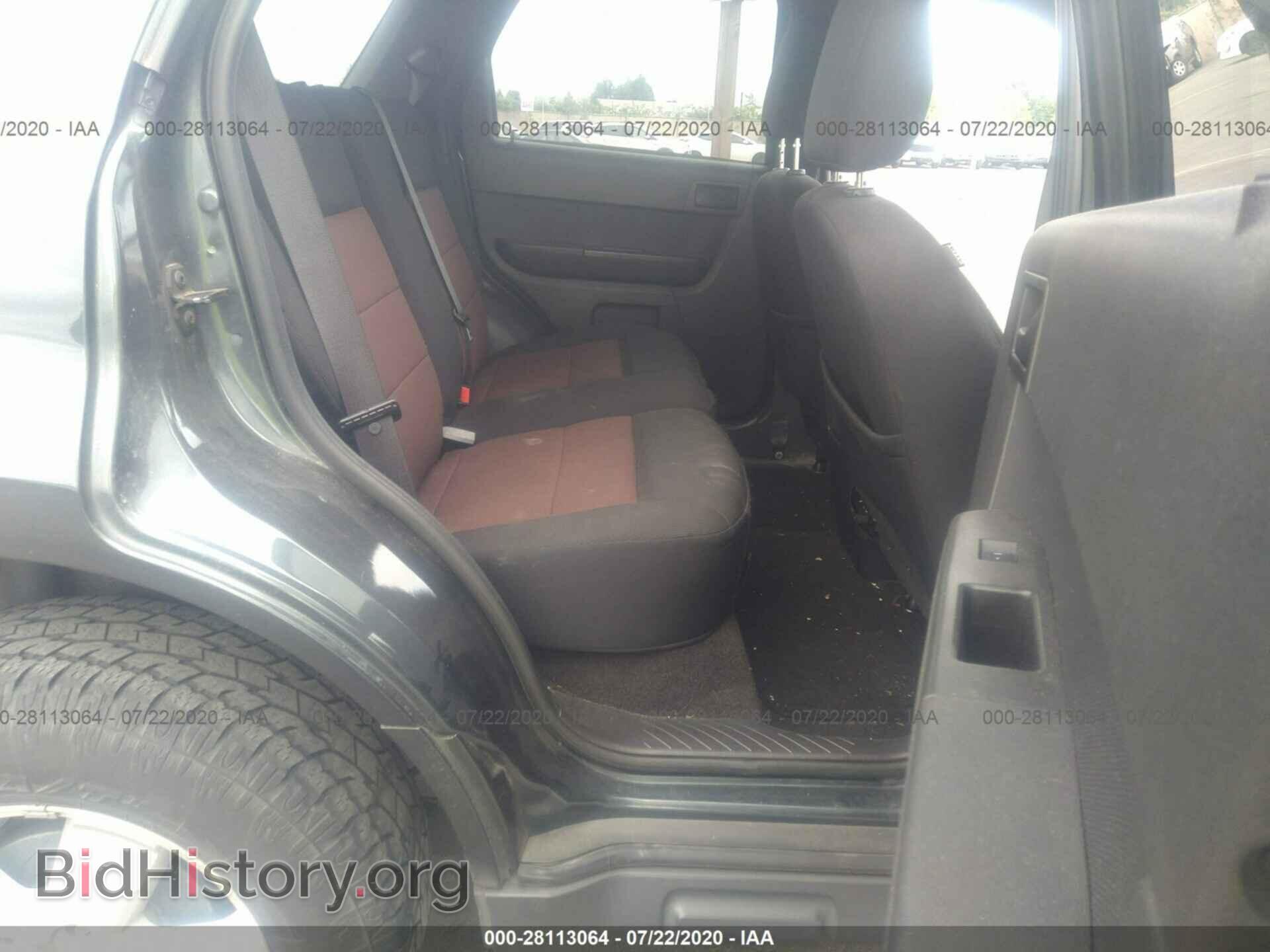 2008 FORD ESCAPE - VIN: 1FMCU93118KB69109 - Фото 8