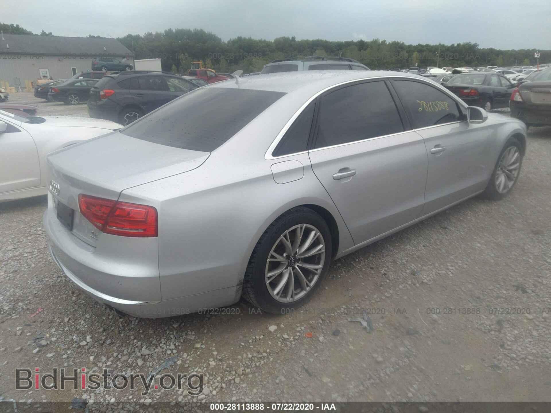 2011 AUDI A8 L - VIN: WAURVAFD6BN026369 - Фото 4