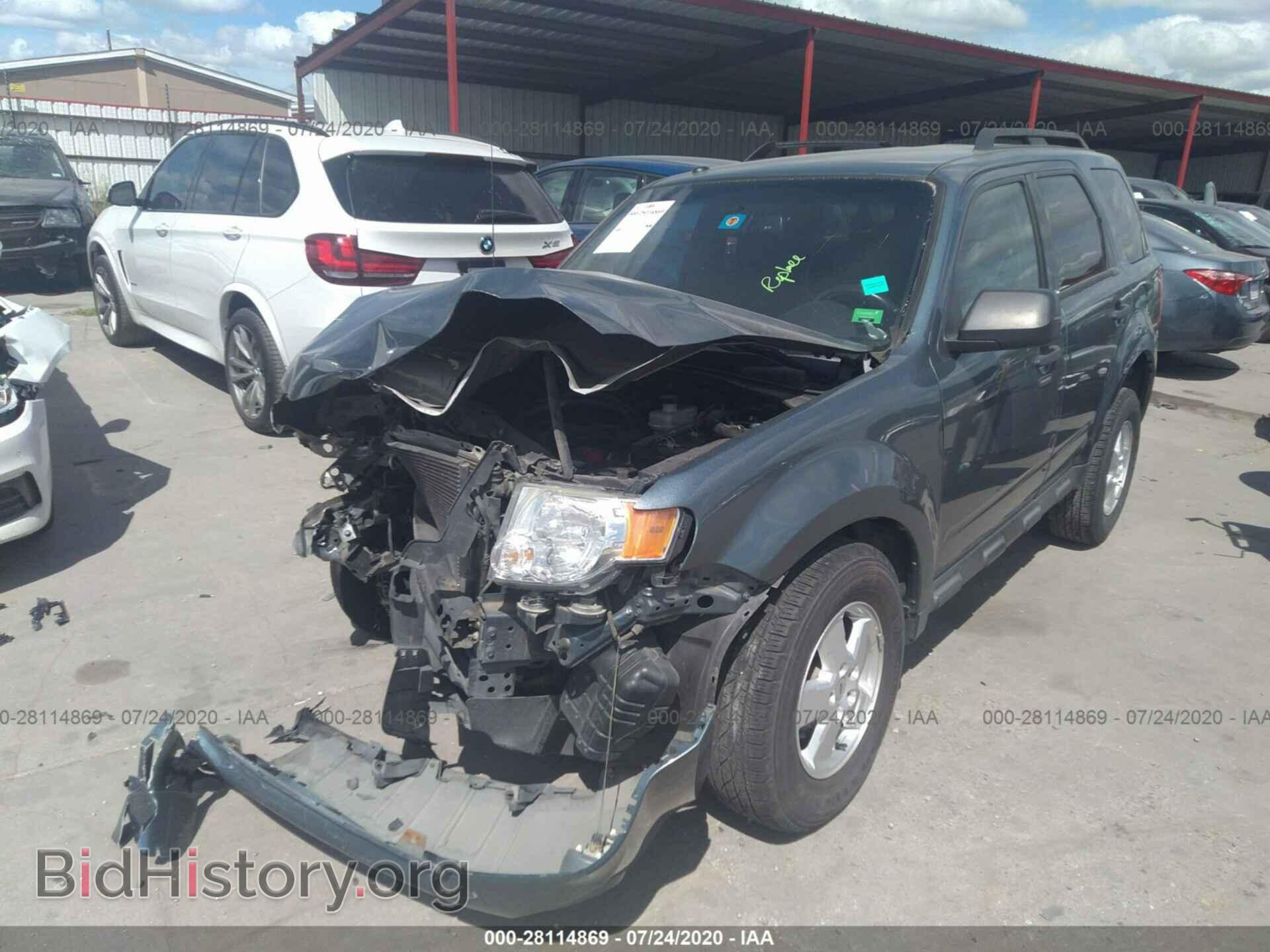 2011 FORD ESCAPE - VIN: 1FMCU9D78BKC11527 - Фото 2