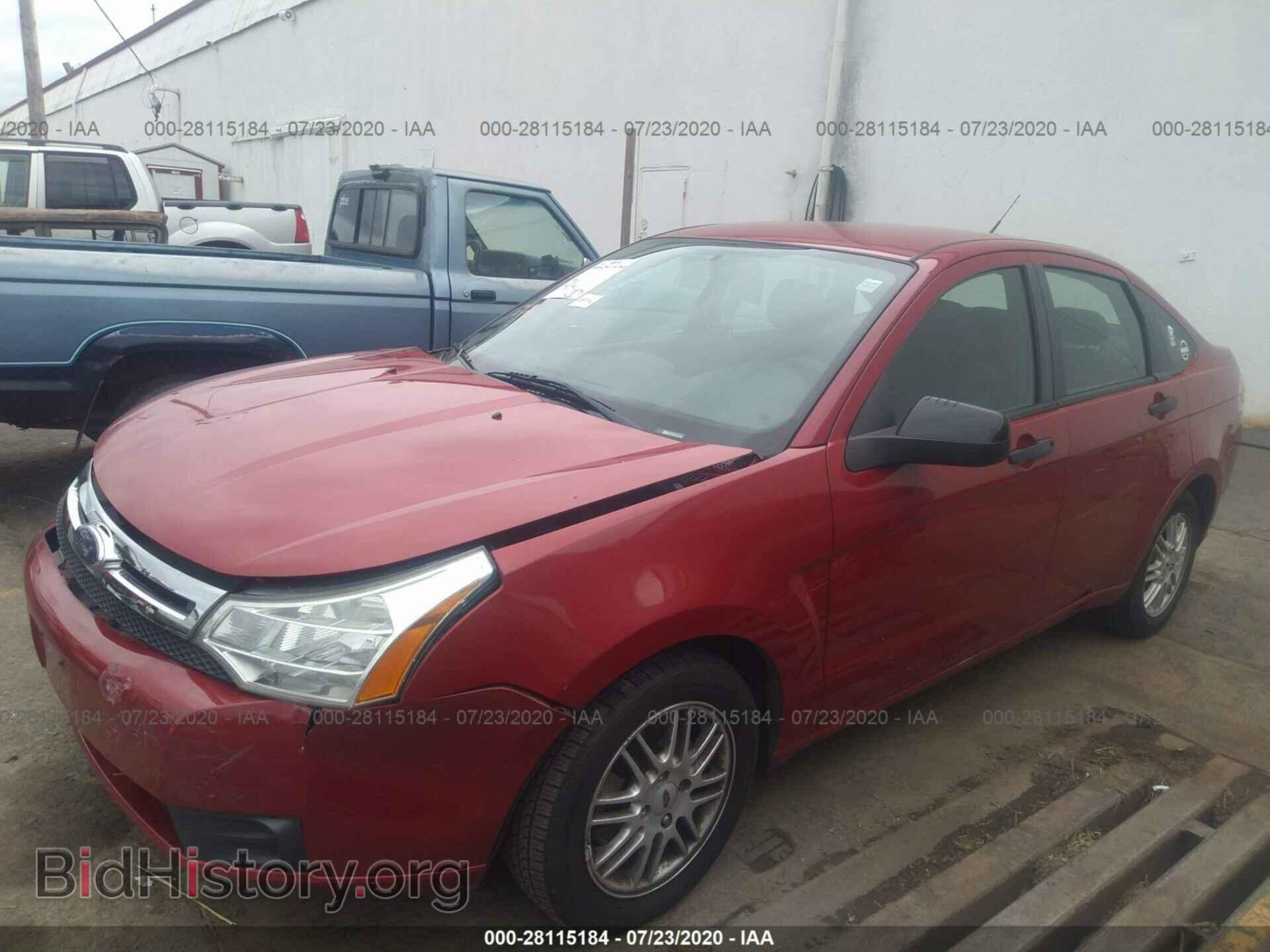 2009 FORD FOCUS - VIN: 1FAHP35N49W238633 - Фото 2