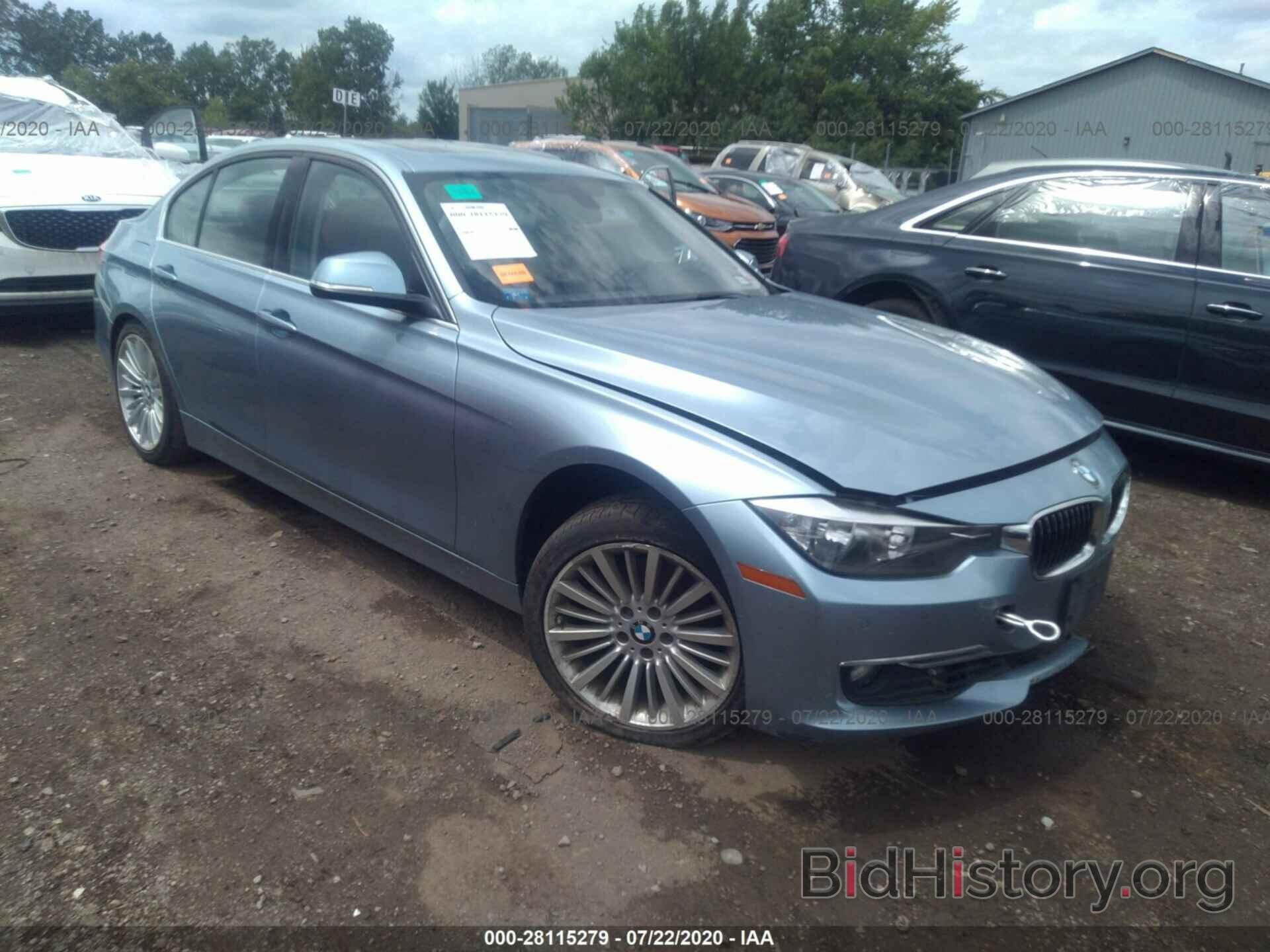 Photo WBA3A5C58DJ461068 - BMW 3 SERIES 2013