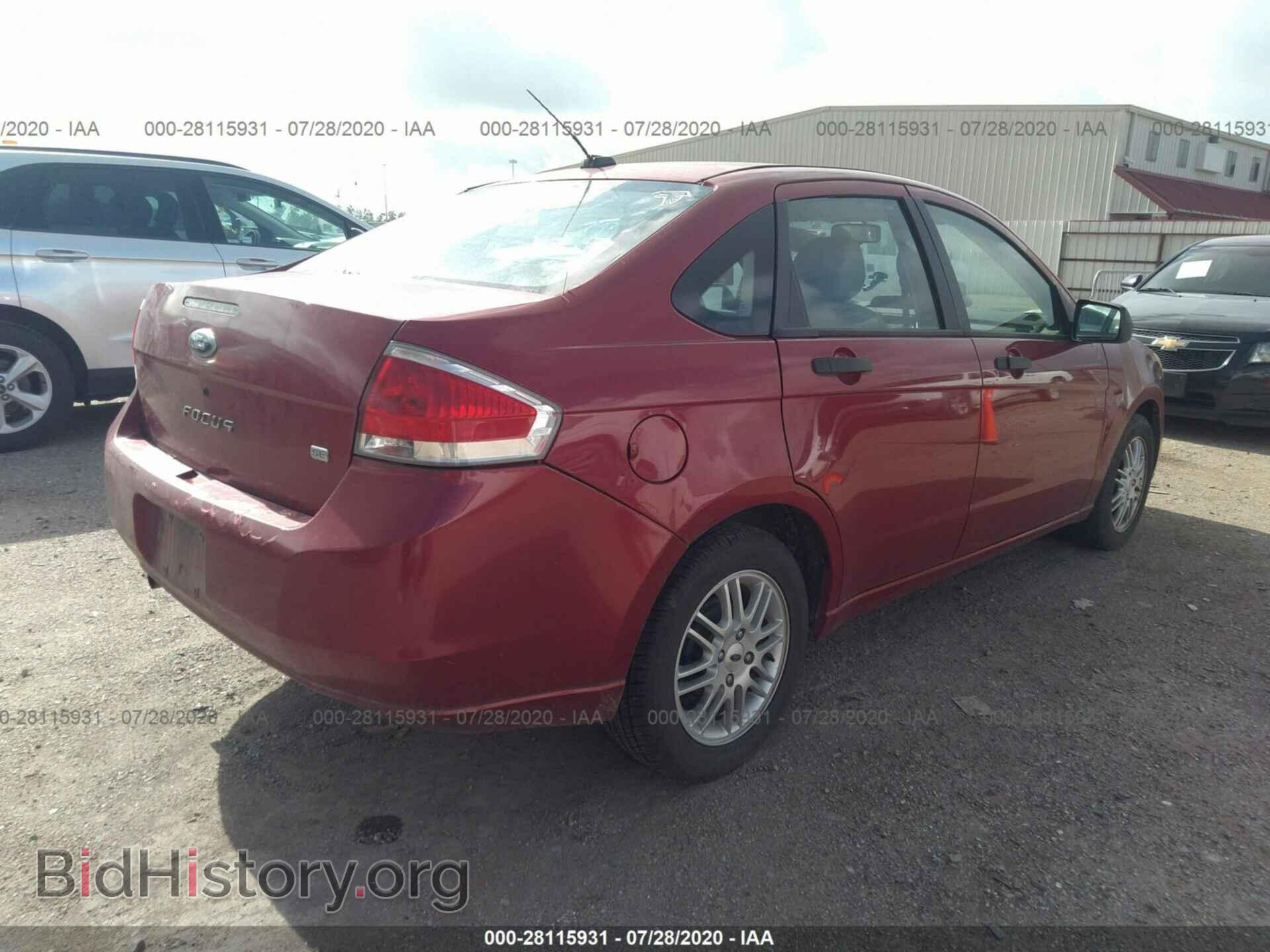 2009 FORD FOCUS - VIN: 1FAHP35N39W107502 - Фото 4