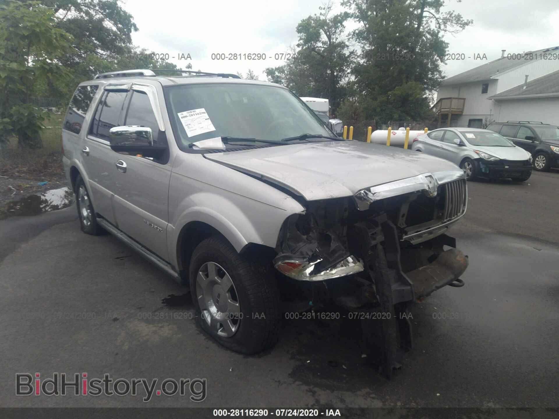 Фотография 5LMFU27566LJ12782 - LINCOLN NAVIGATOR 2006