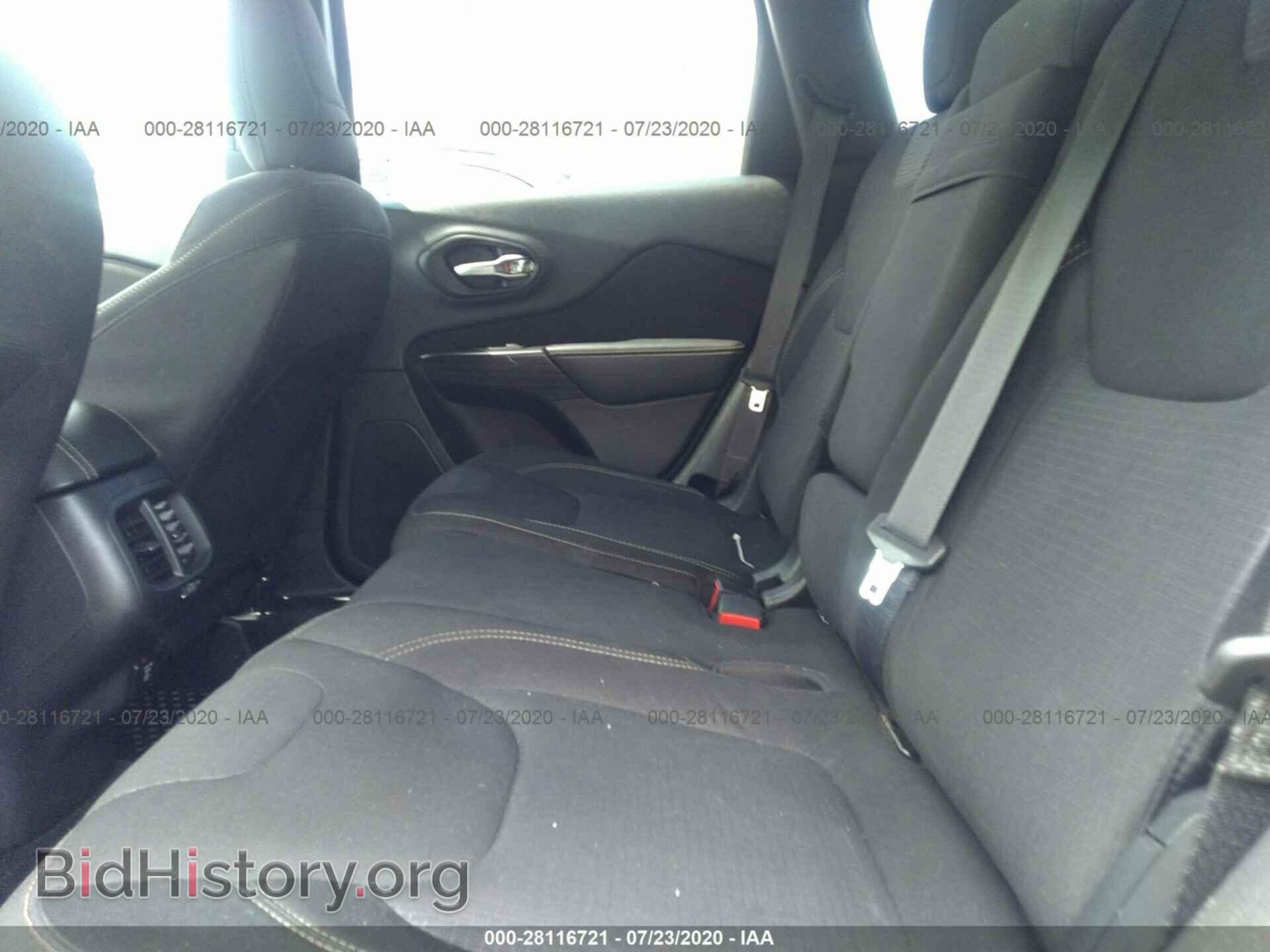 2015 JEEP CHEROKEE - VIN: 1C4PJMCB6FW764831 - Photo 8